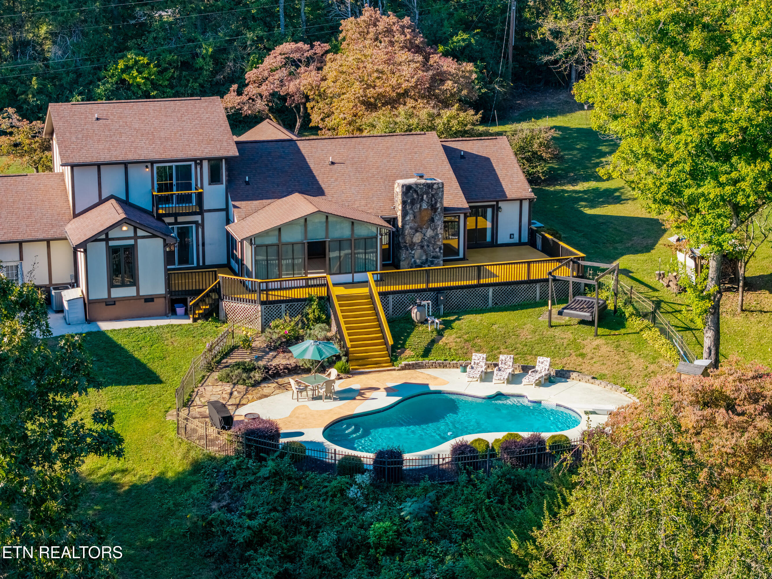 6054 Pleasant Run Lane Knoxville TN 37918
