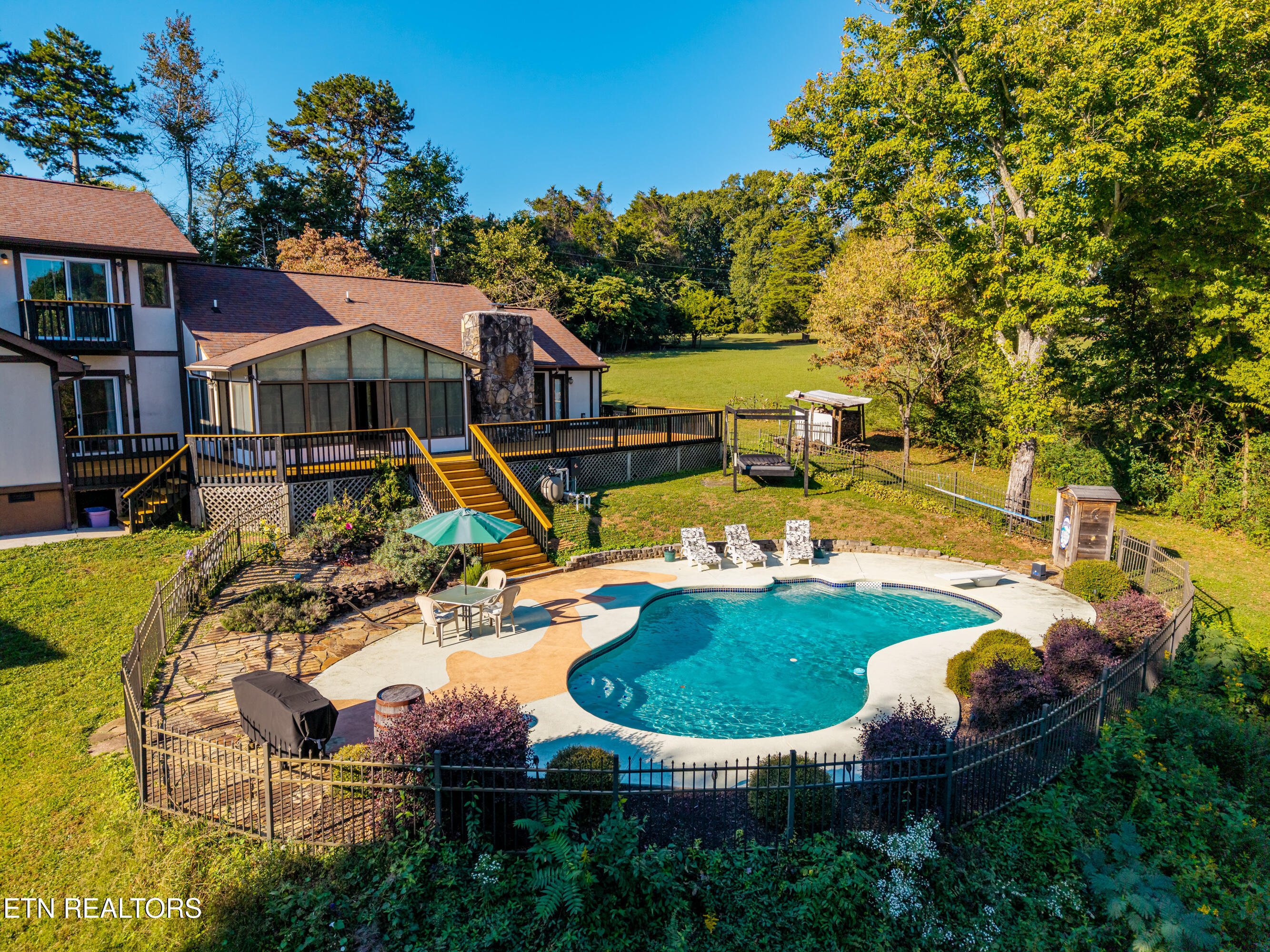 6054 Pleasant Run Lane Knoxville TN 37918