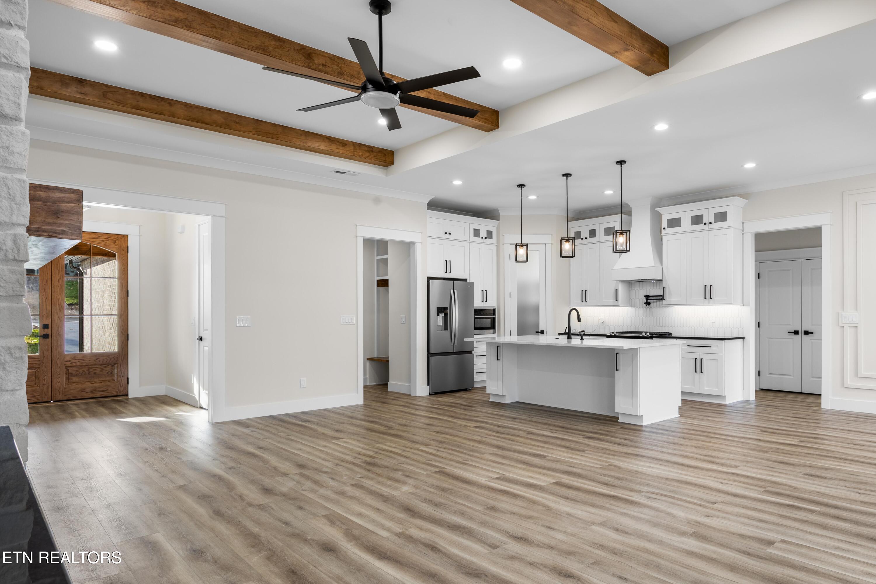 100 Tigitsi Lane Loudon TN 37774