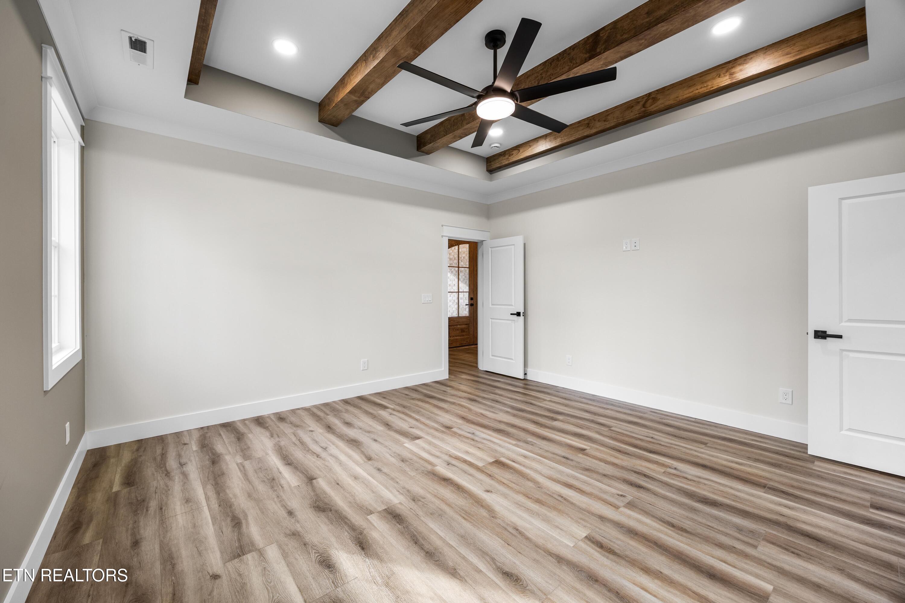 100 Tigitsi Lane Loudon TN 37774
