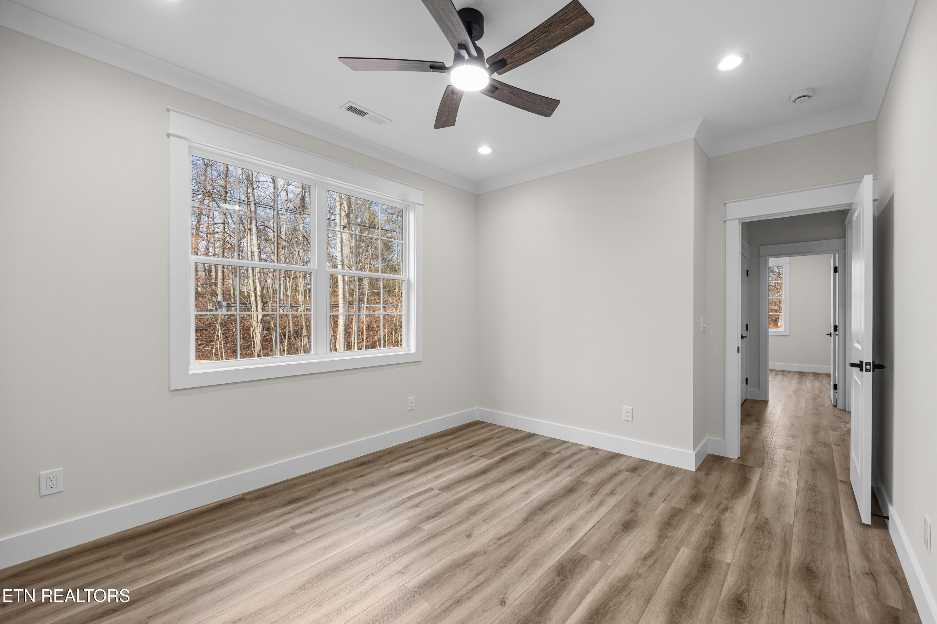 100 Tigitsi Lane Loudon TN 37774