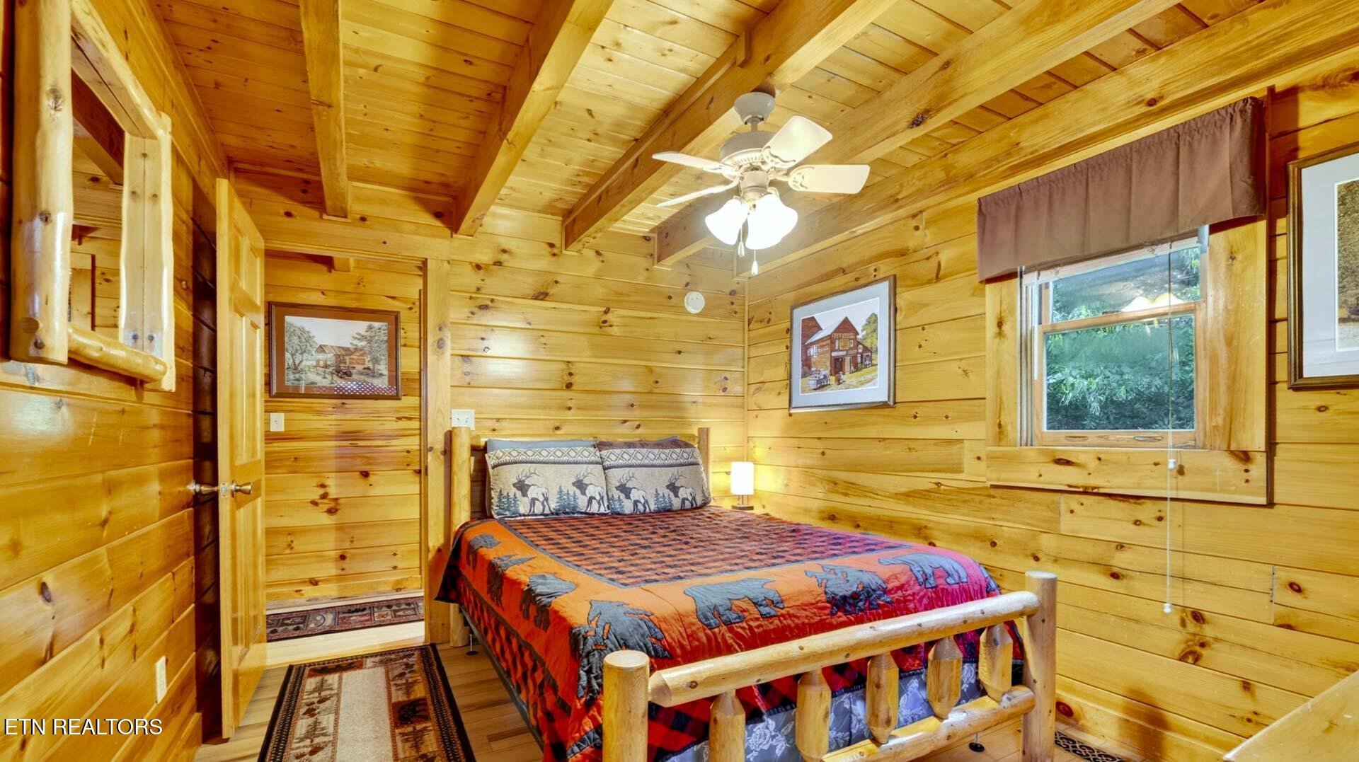 208 Moose Ridge Way Pigeon Forge TN 37863