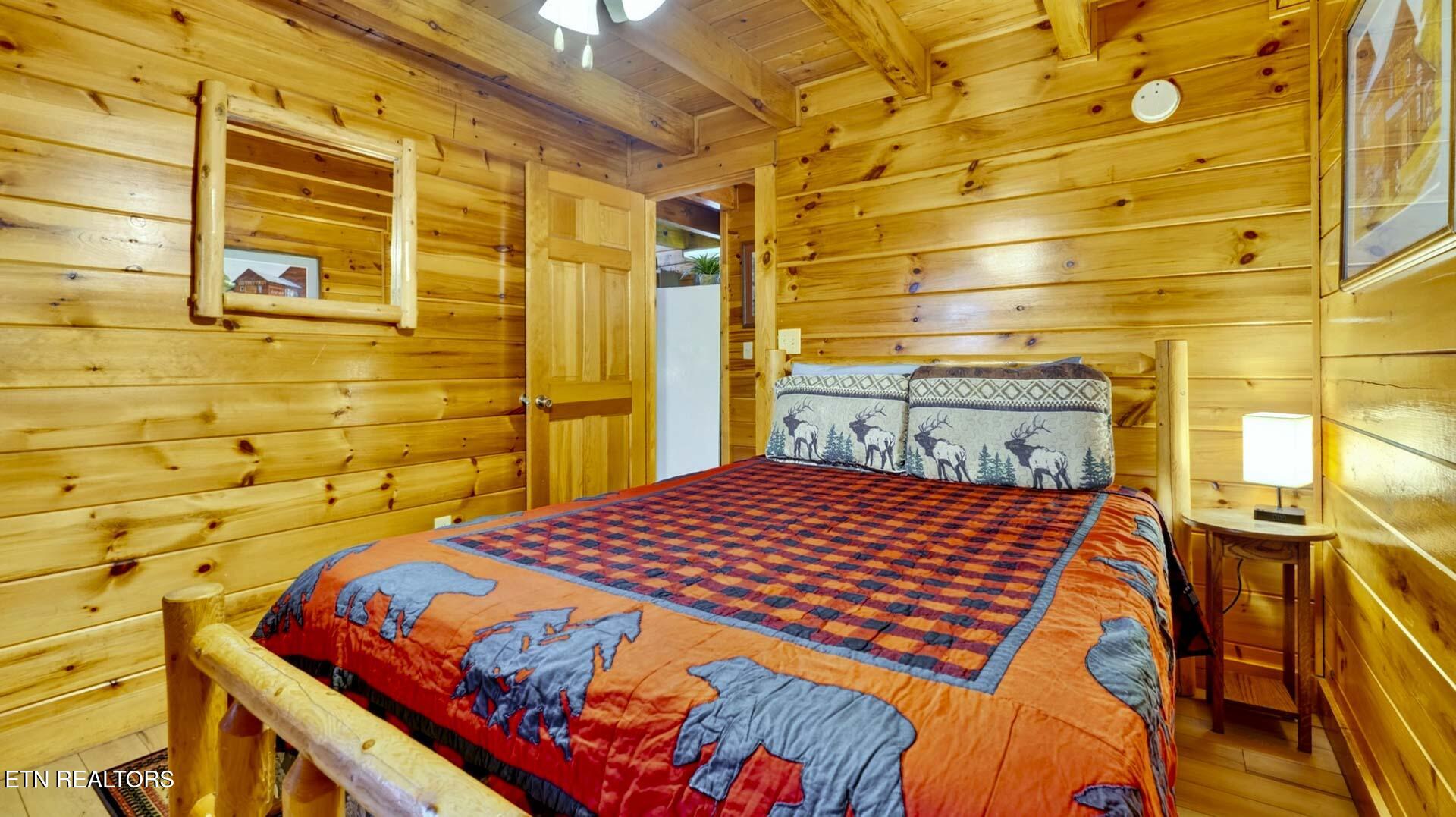 208 Moose Ridge Way Pigeon Forge TN 37863