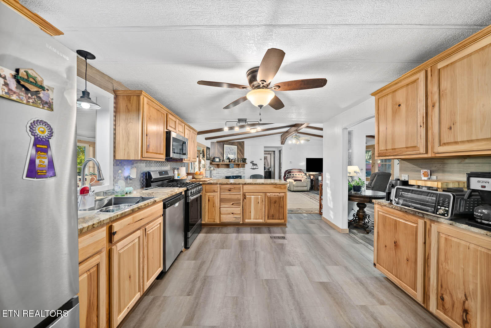 2633 Claysville Road Crossville TN 38571