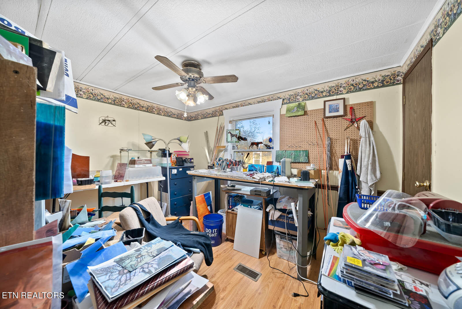 2633 Claysville Road Crossville TN 38571