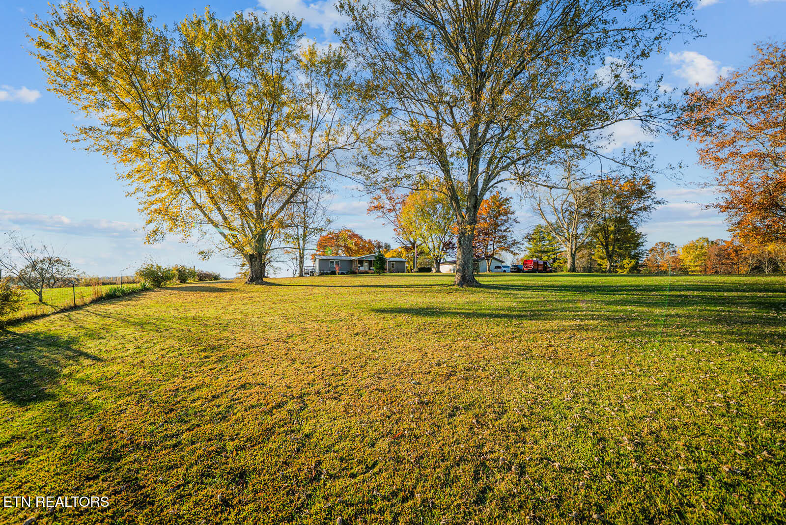 2633 Claysville Road Crossville TN 38571