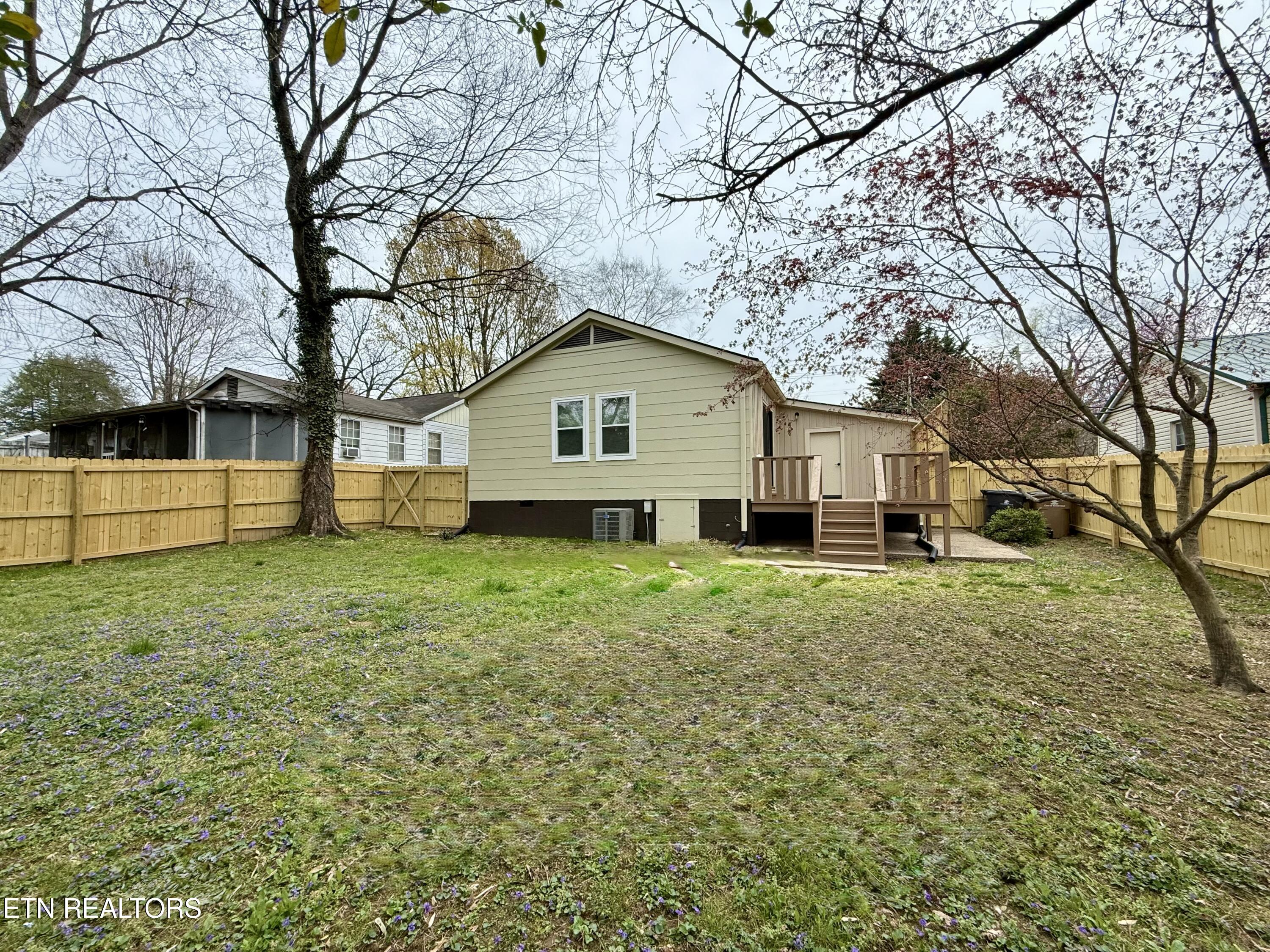 2729 Fairmont Boulevard Knoxville TN 37917