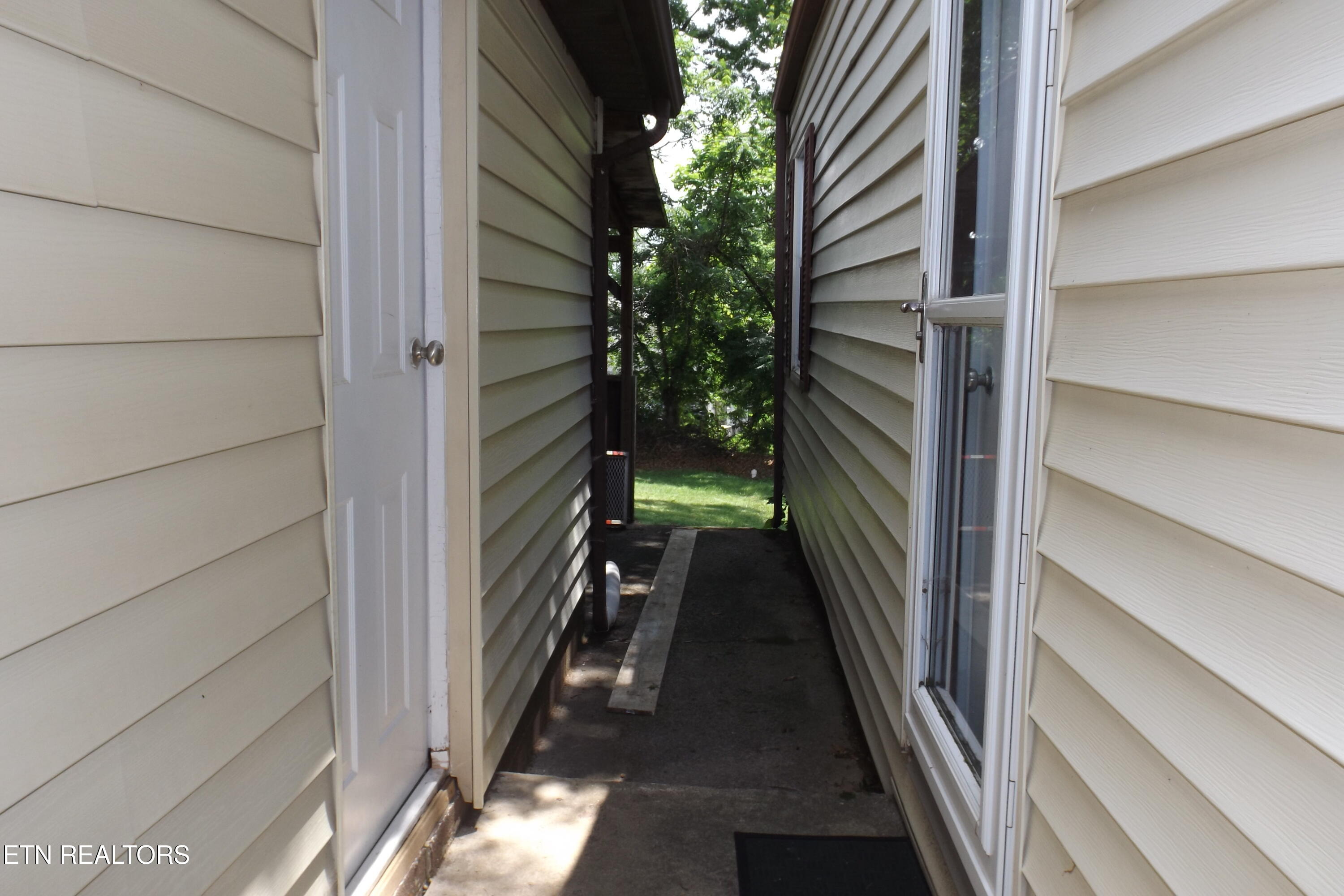 1230 Oakland Street Alcoa TN 37701