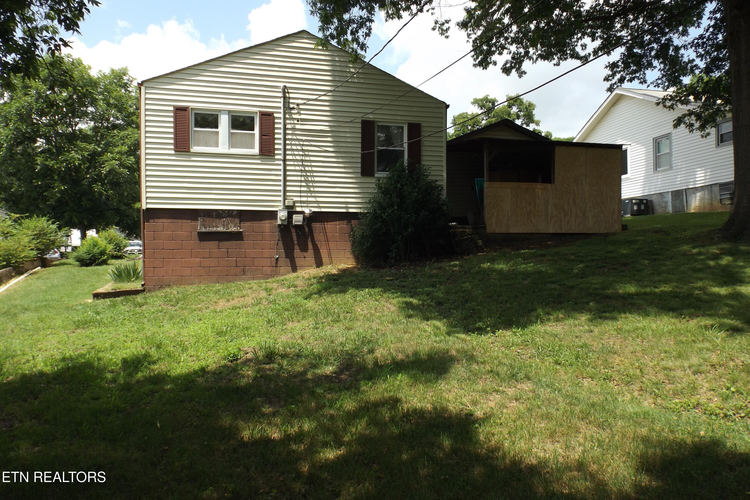 1230 Oakland Street Alcoa TN 37701