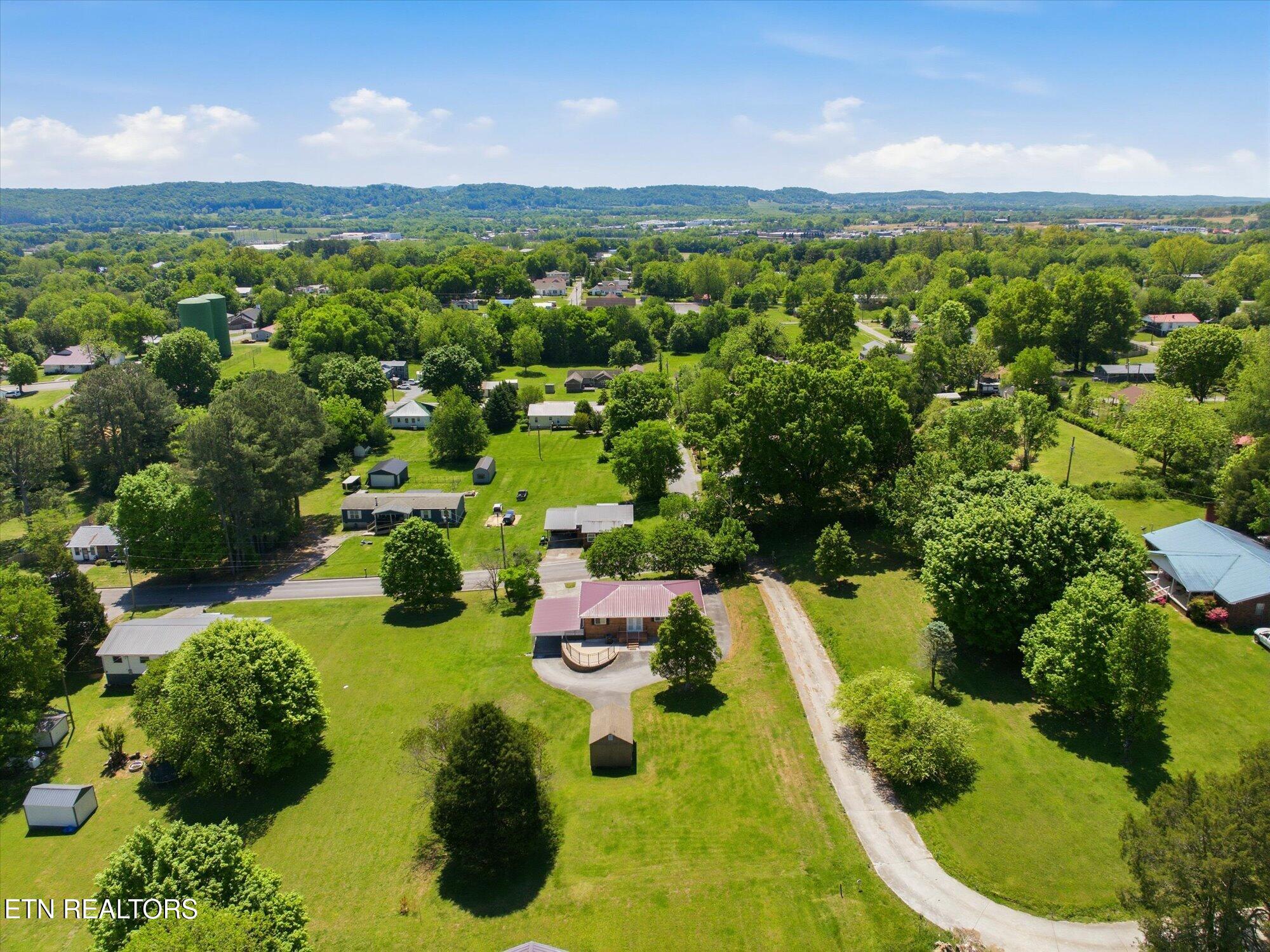 1012 Bennett Street Sweetwater TN 37874