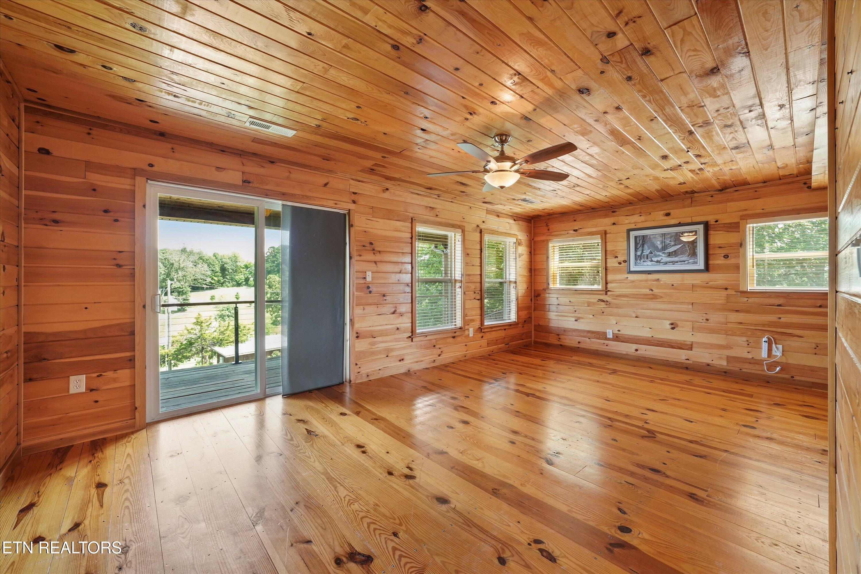 2132 Grey Ridge Road Maryville TN 37801