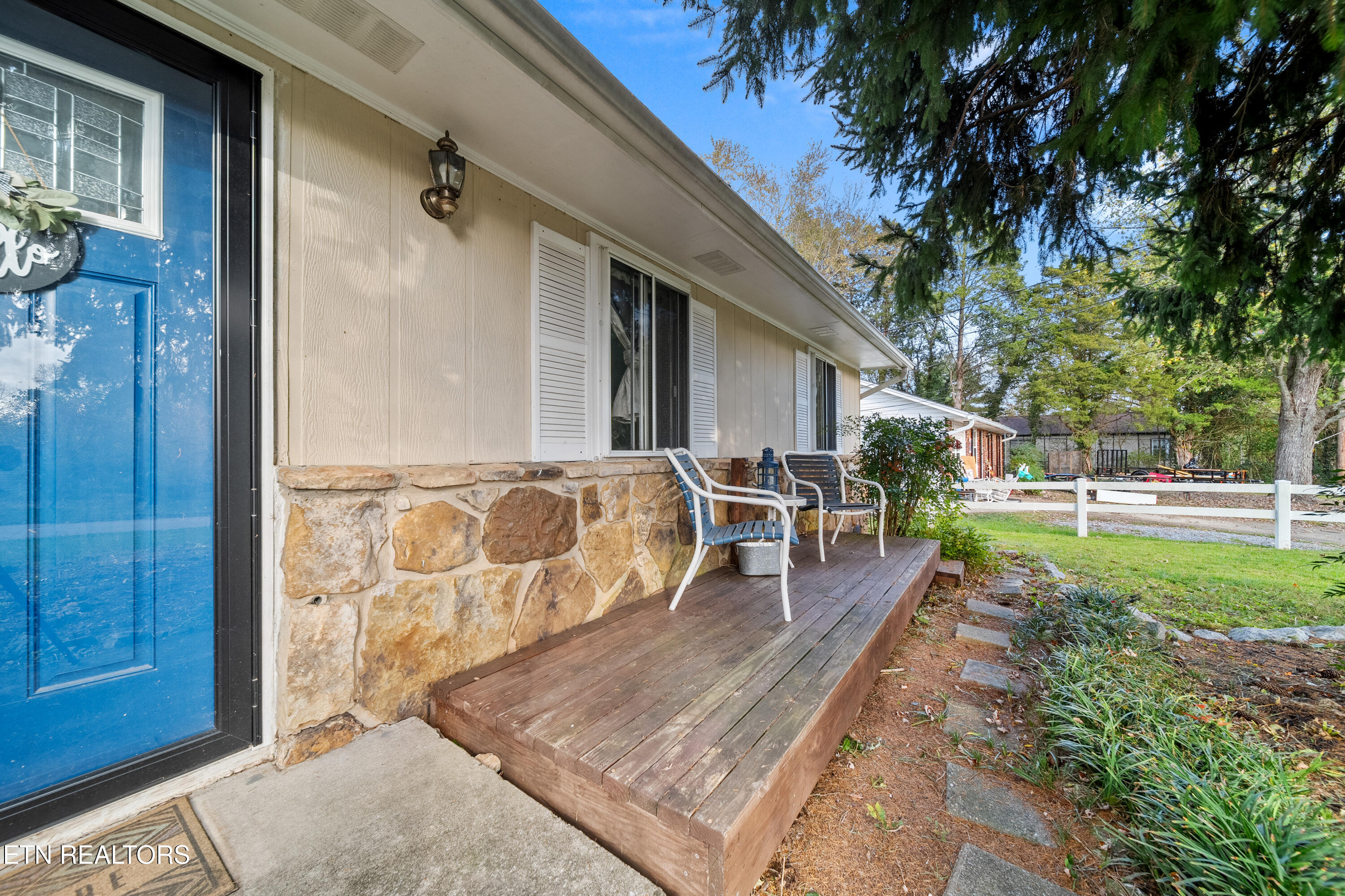 8436 Falcon Drive Knoxville TN 37923