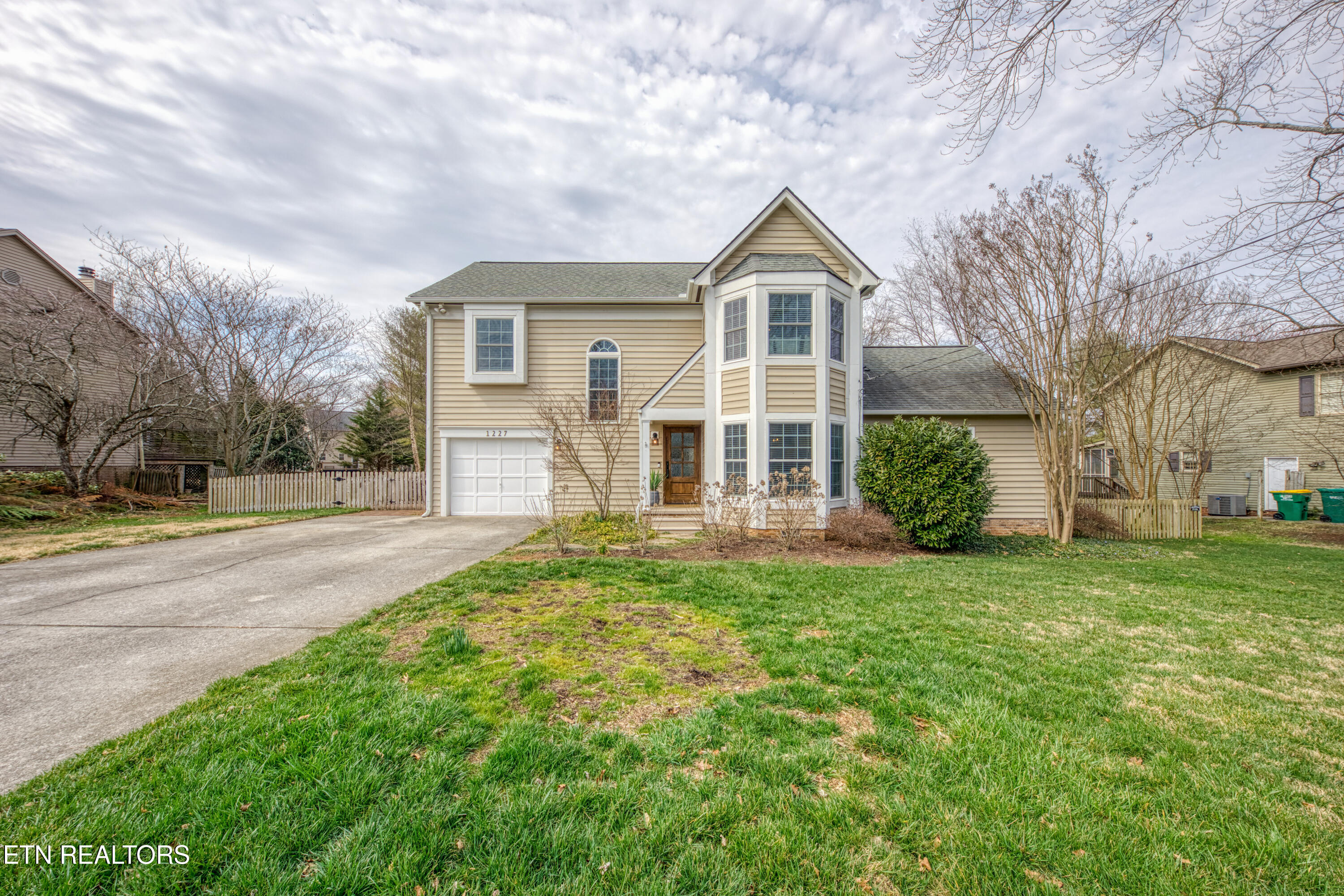 1227 Chelsea Road Knoxville TN 37922
