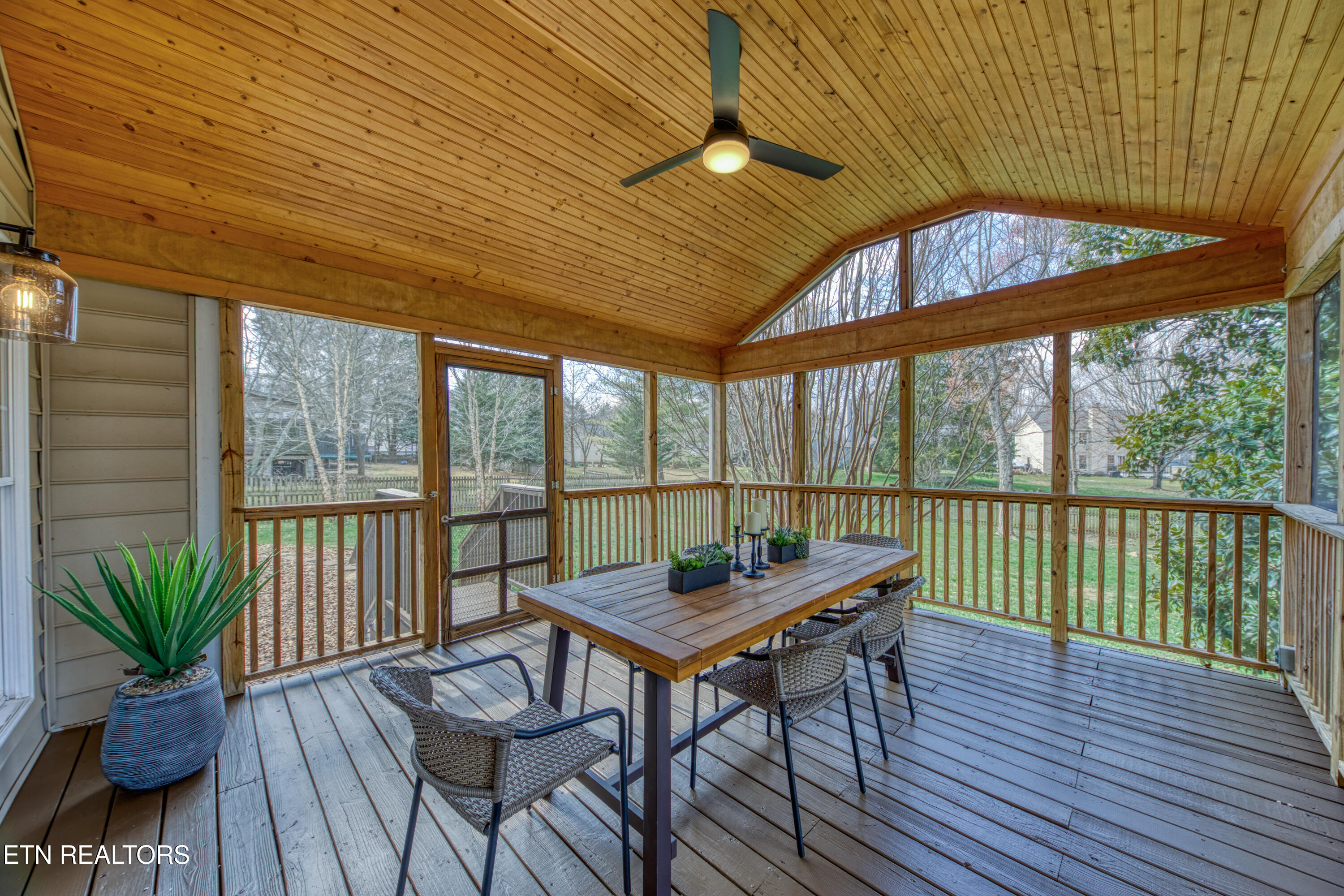 1227 Chelsea Road Knoxville TN 37922