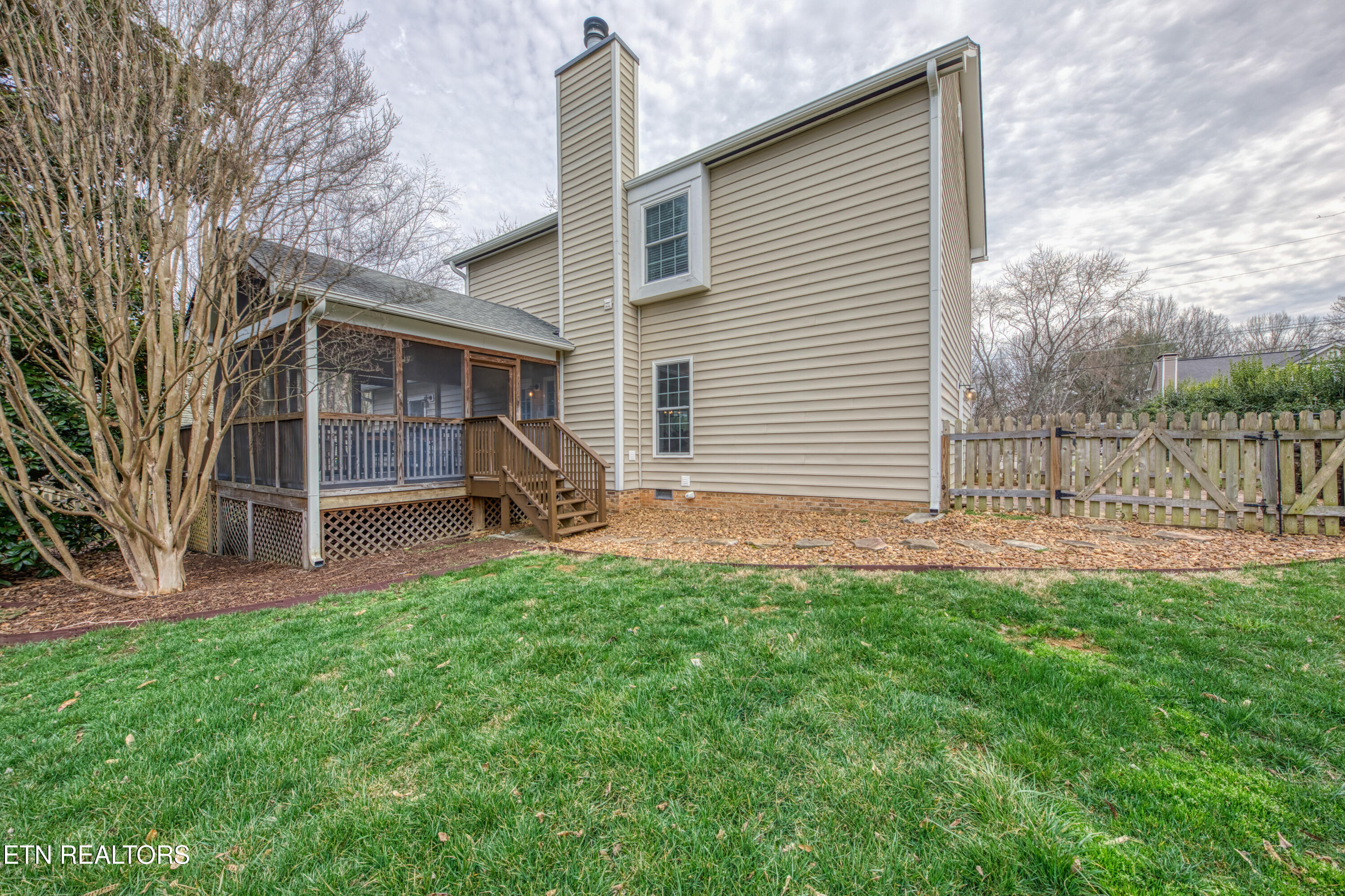 1227 Chelsea Road Knoxville TN 37922