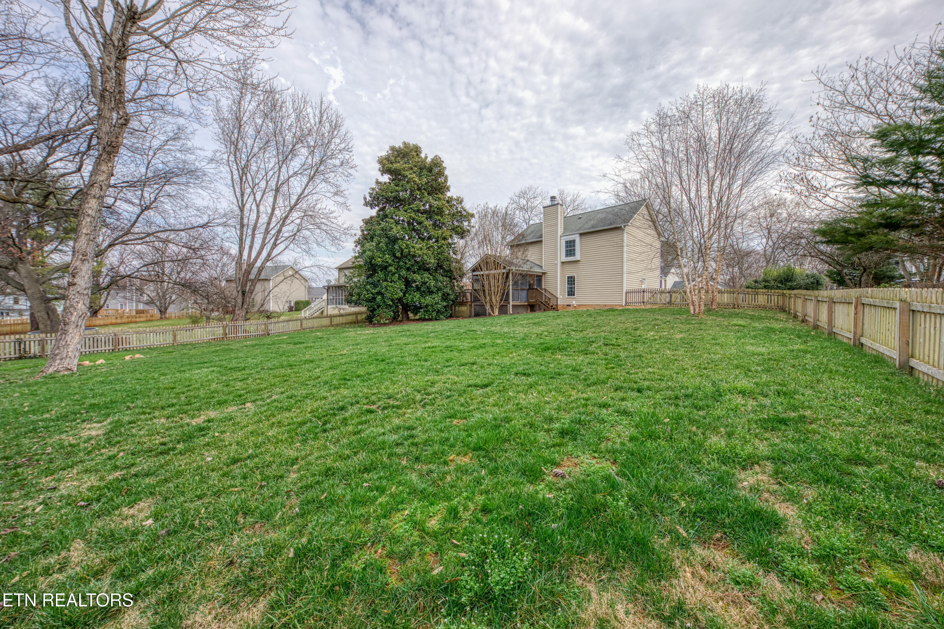 1227 Chelsea Road Knoxville TN 37922