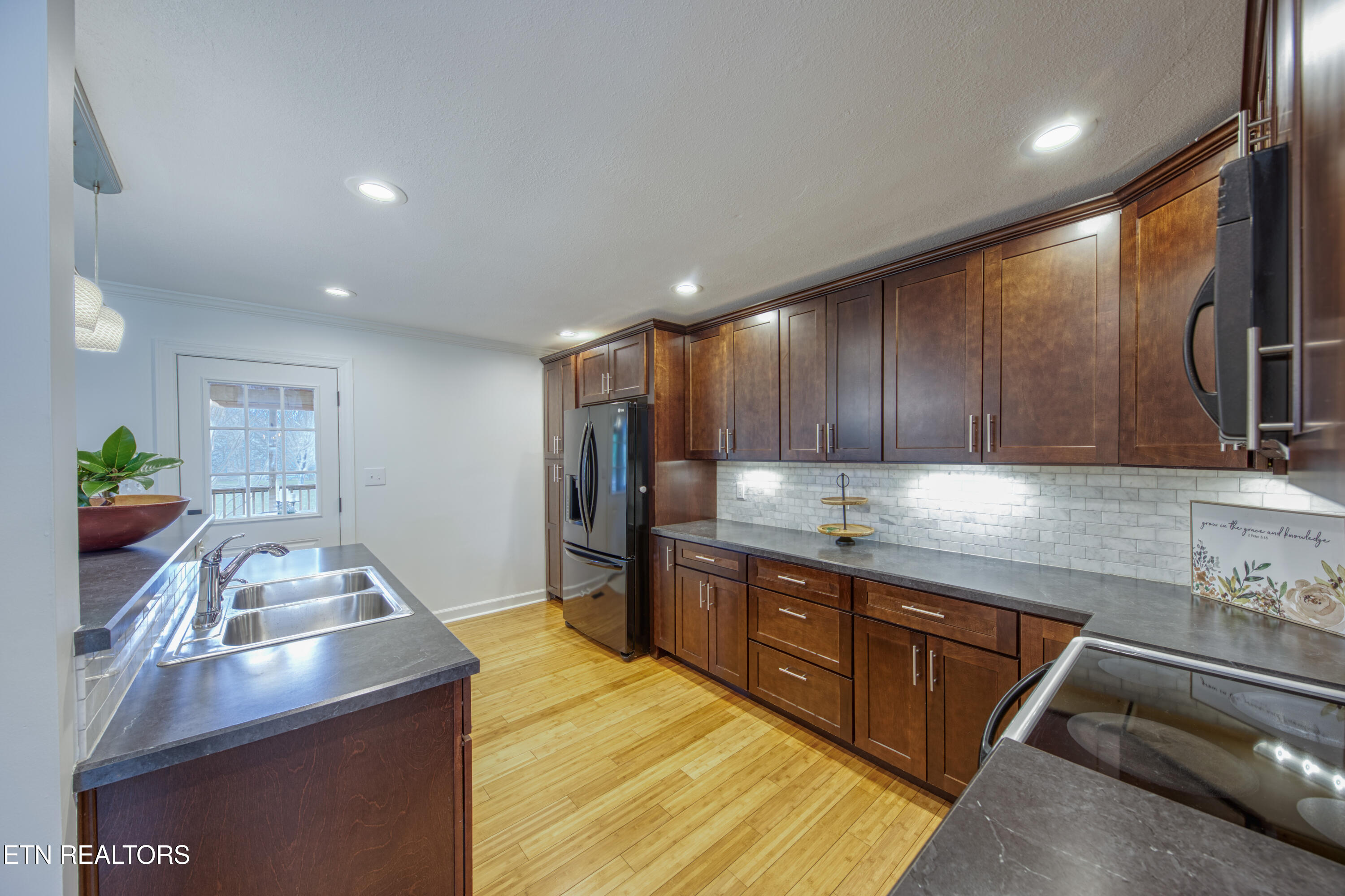 1227 Chelsea Road Knoxville TN 37922