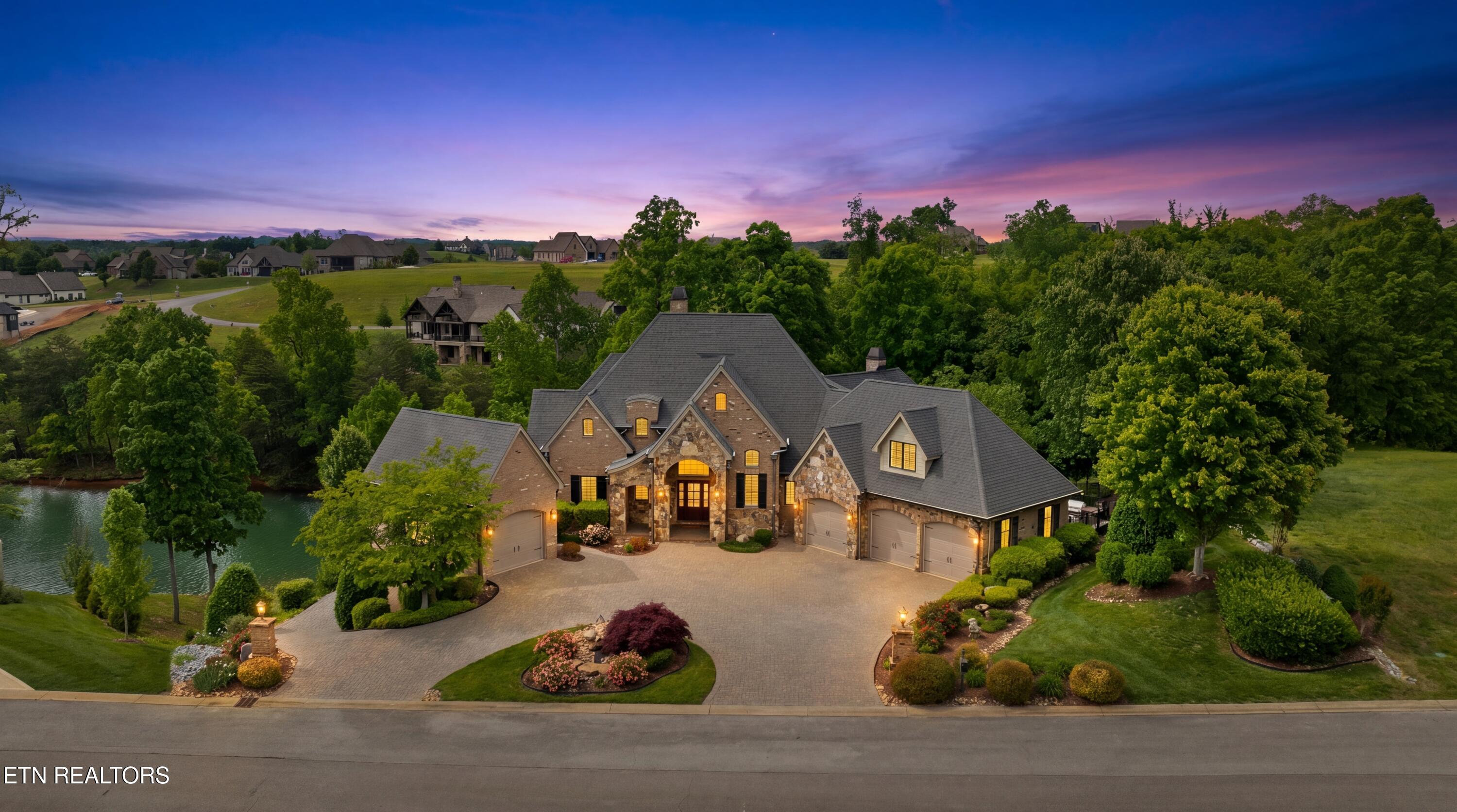 972 Taffrail Drive Lenoir City TN 37772