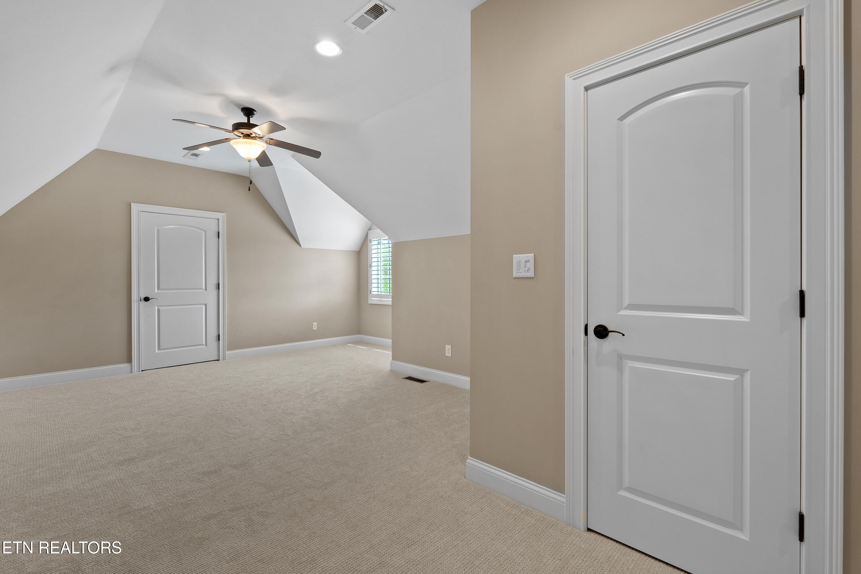 972 Taffrail Drive Lenoir City TN 37772