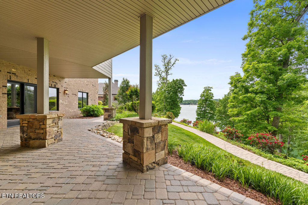 972 Taffrail Drive Lenoir City TN 37772