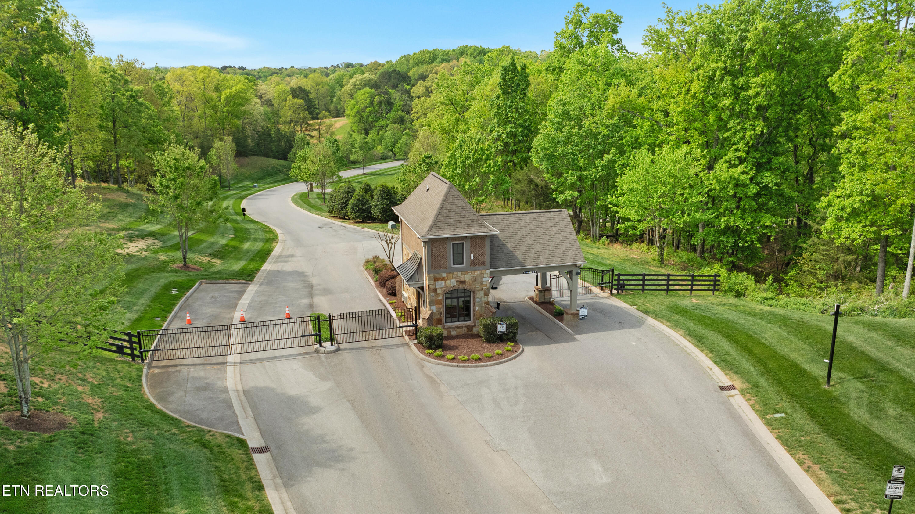 972 Taffrail Drive Lenoir City TN 37772