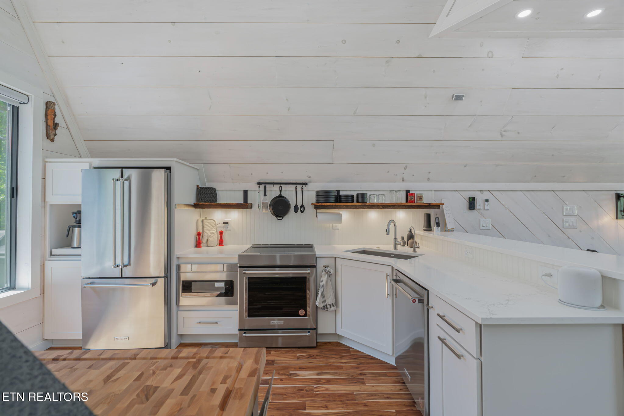 2380 Rafter Road Tellico Plains TN 37385