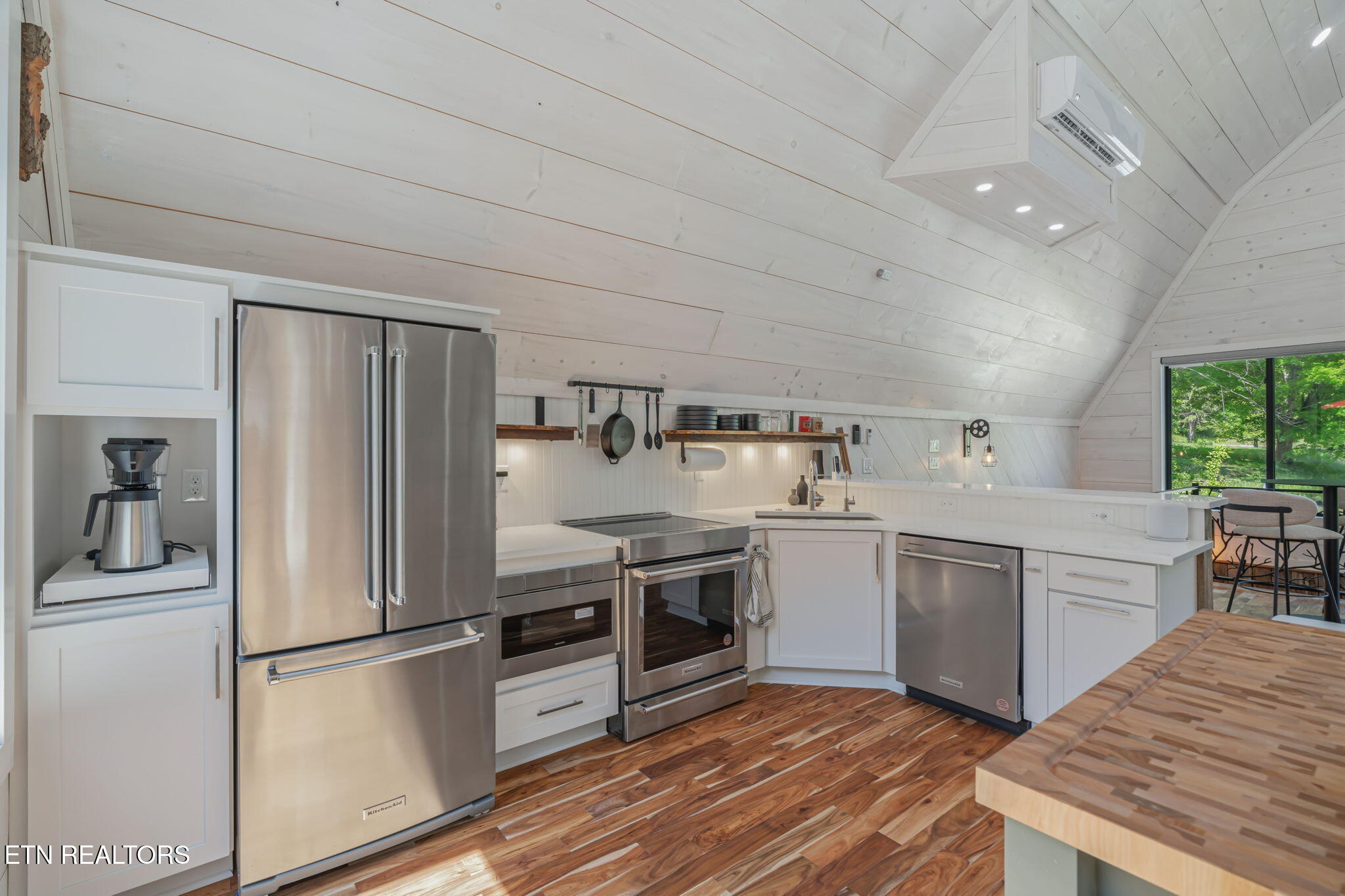 2380 Rafter Road Tellico Plains TN 37385