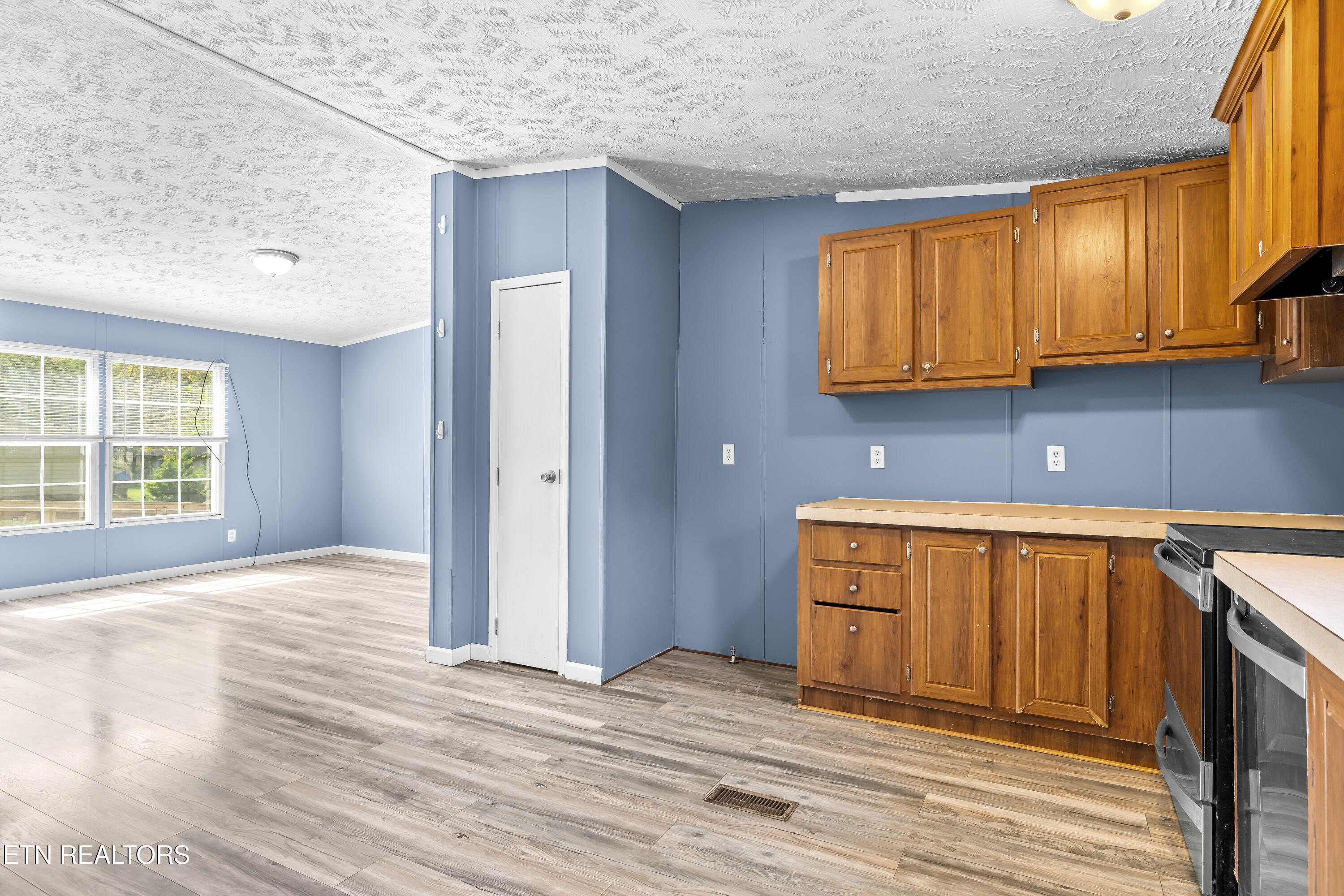 1002 Doll Avenue Maryville TN 37801