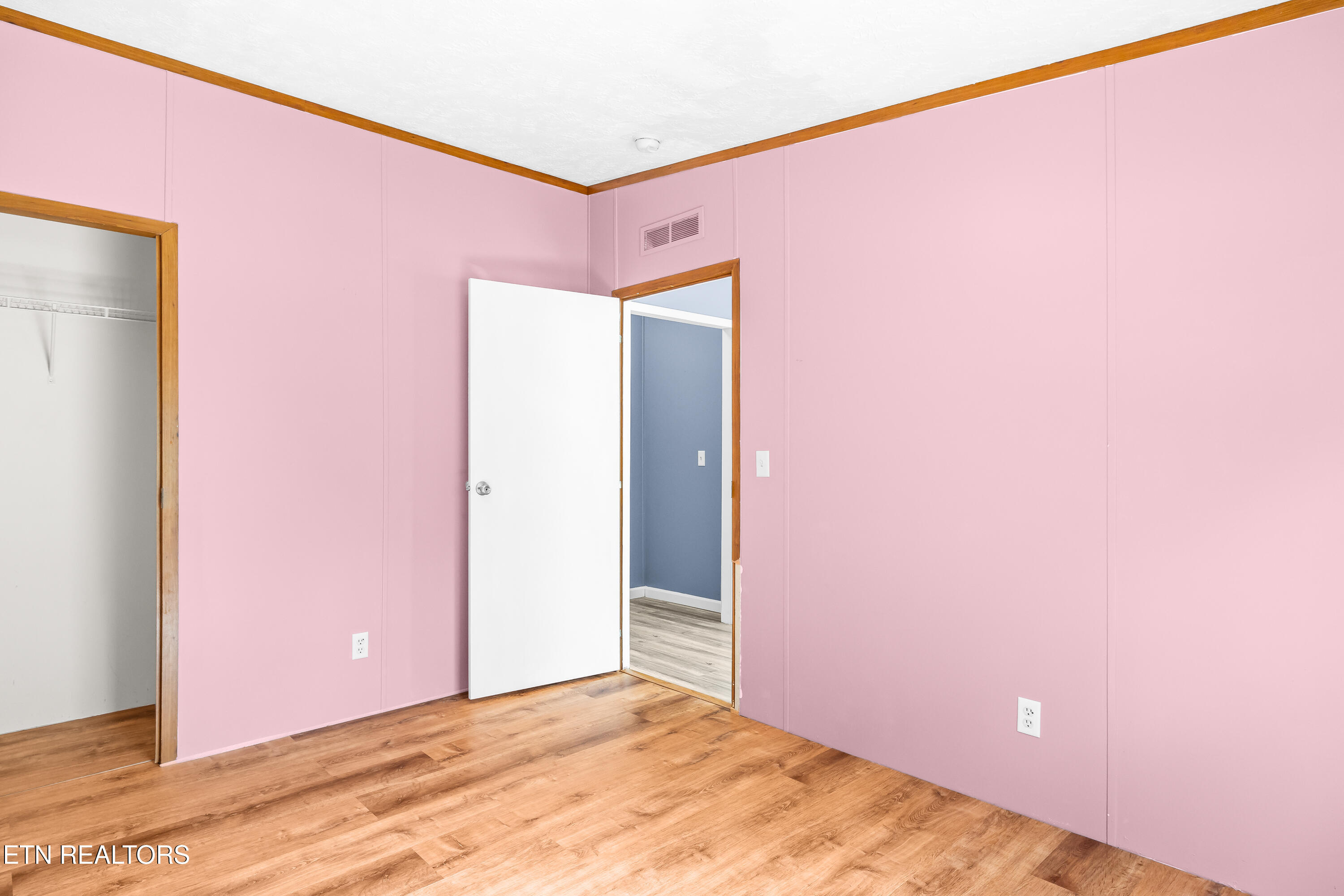 1002 Doll Avenue Maryville TN 37801