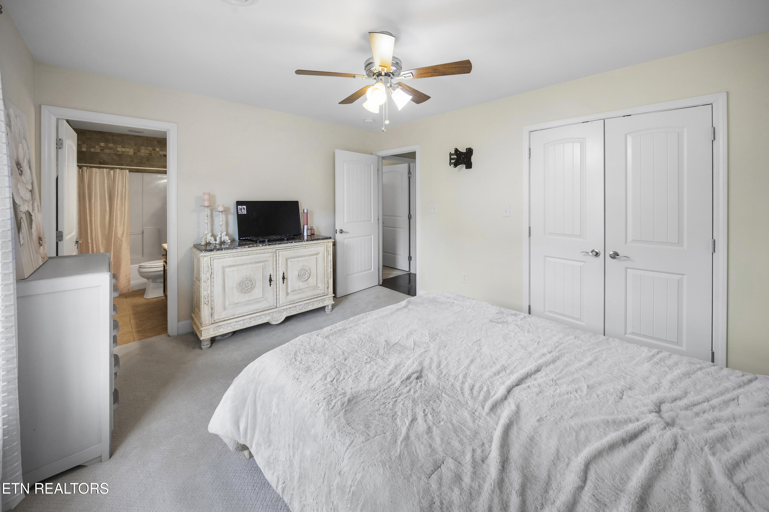 5421 Laurel Creek Way Knoxville TN 37924