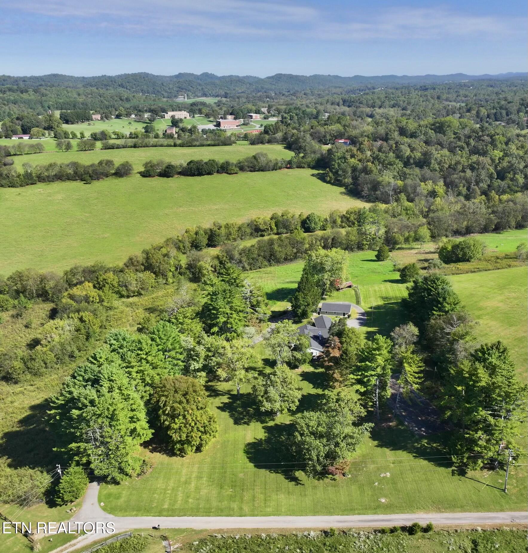 128 Chinquapin Lane Madisonville TN 37354