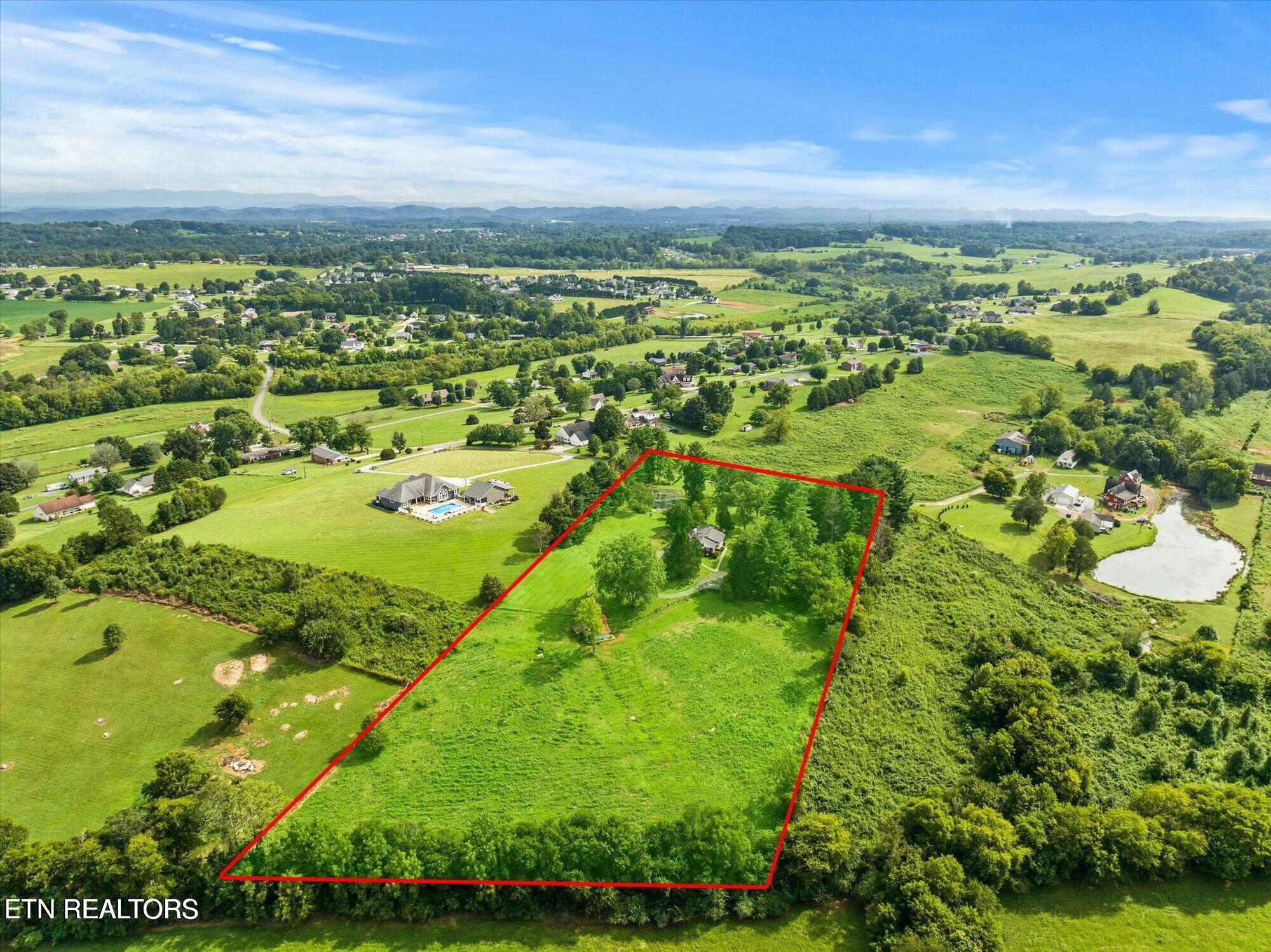 128 Chinquapin Lane Madisonville TN 37354