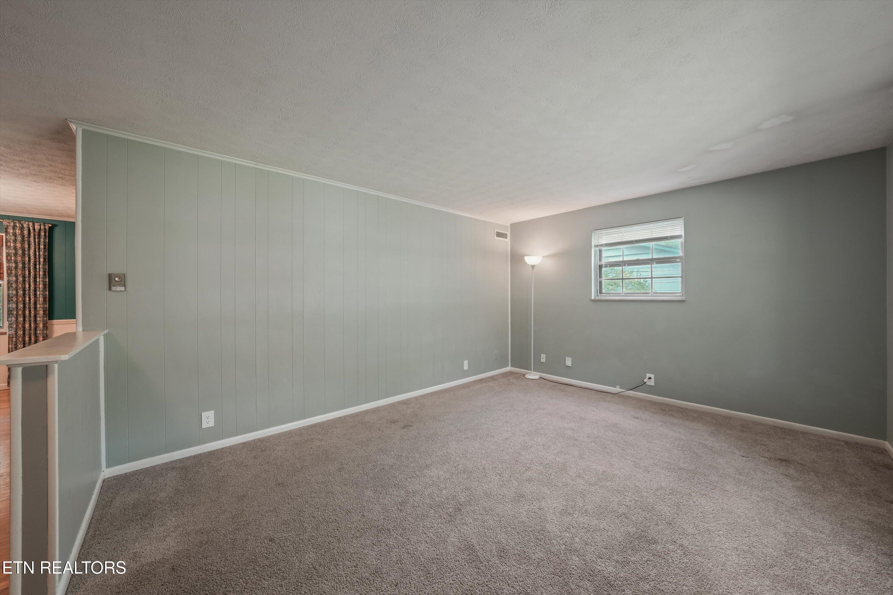 4232 O'hara Drive Knoxville TN 37918