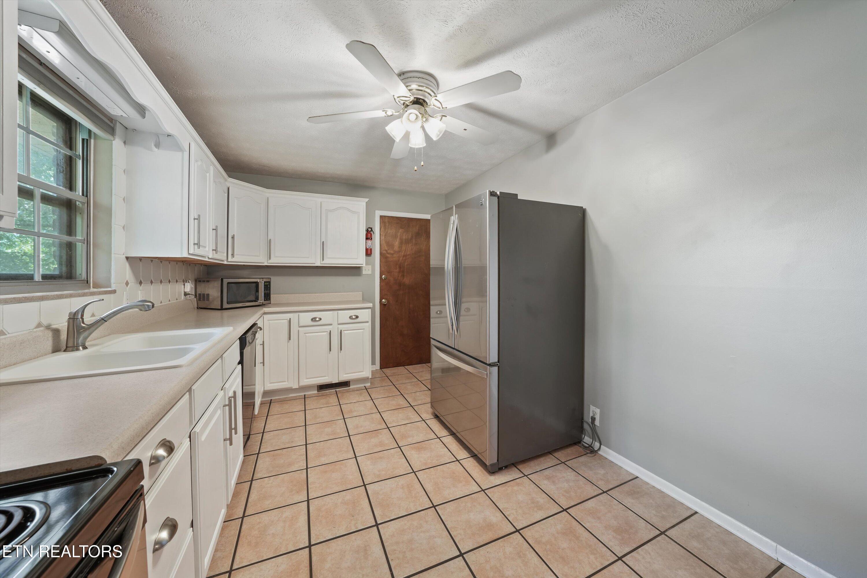 4232 O'hara Drive Knoxville TN 37918