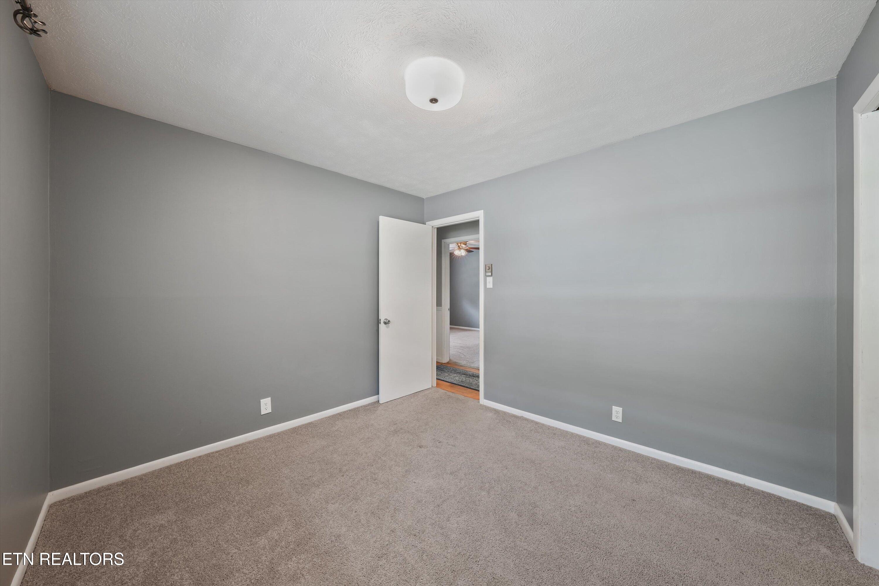 4232 O'hara Drive Knoxville TN 37918