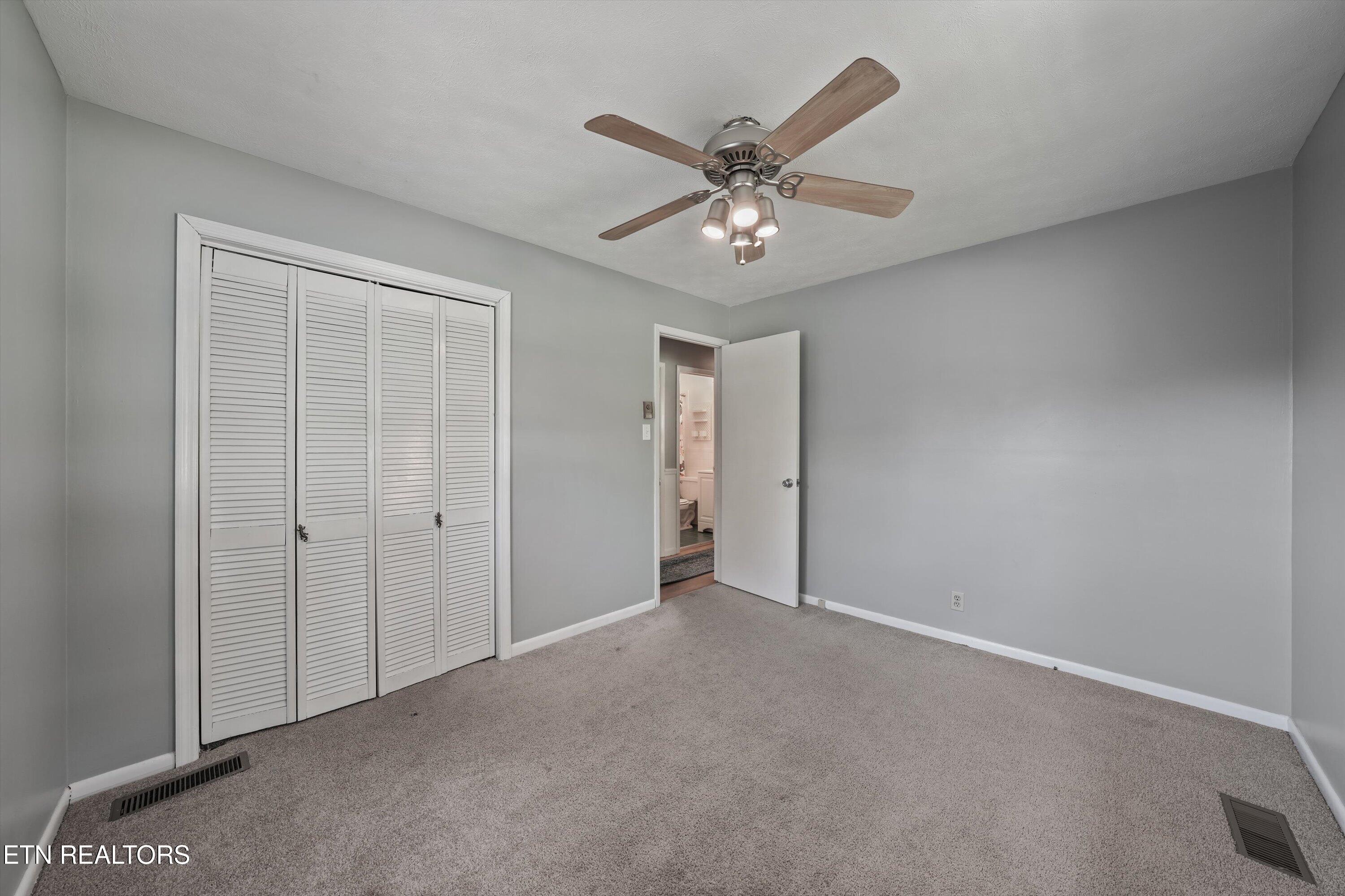 4232 O'hara Drive Knoxville TN 37918