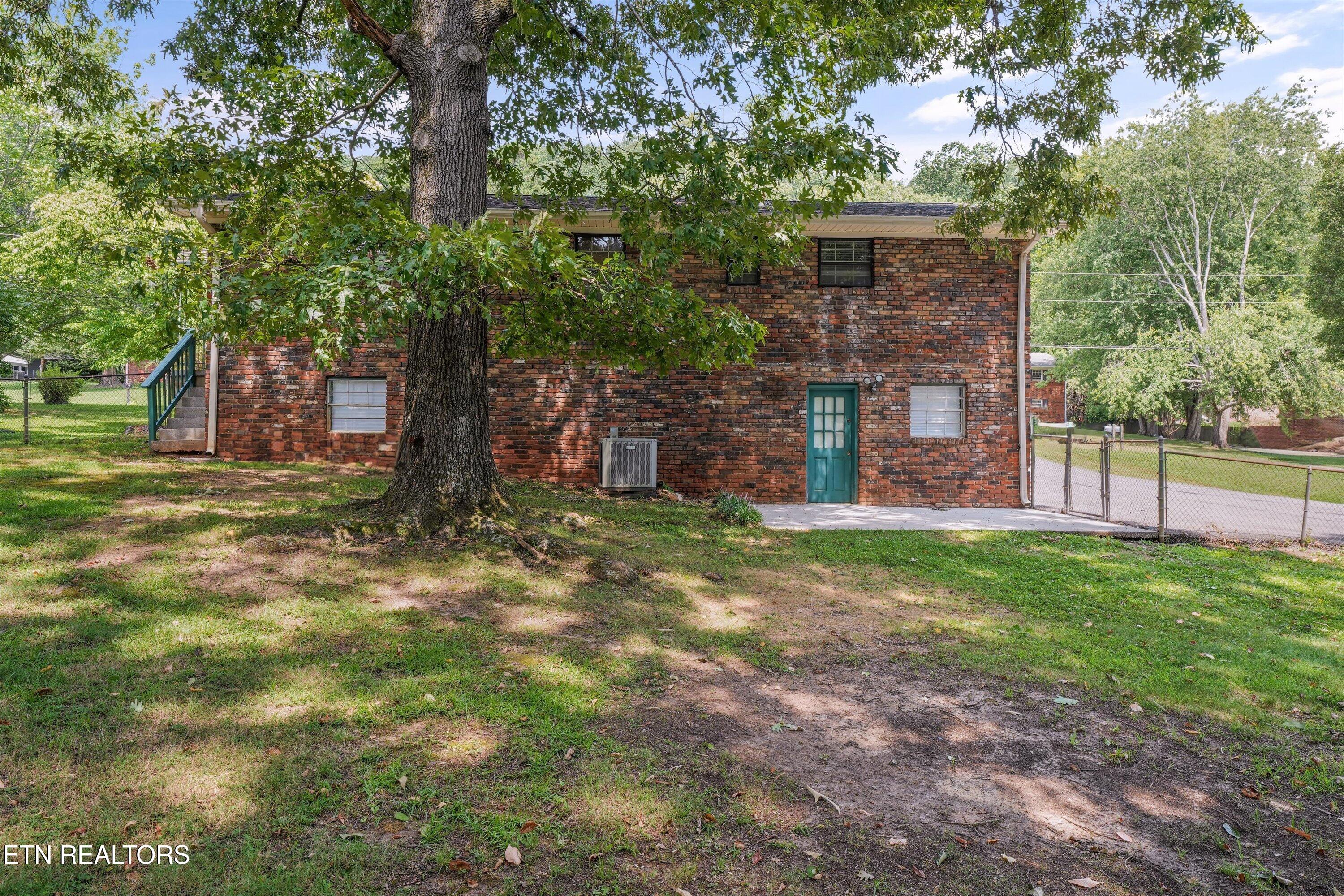 4232 O'hara Drive Knoxville TN 37918