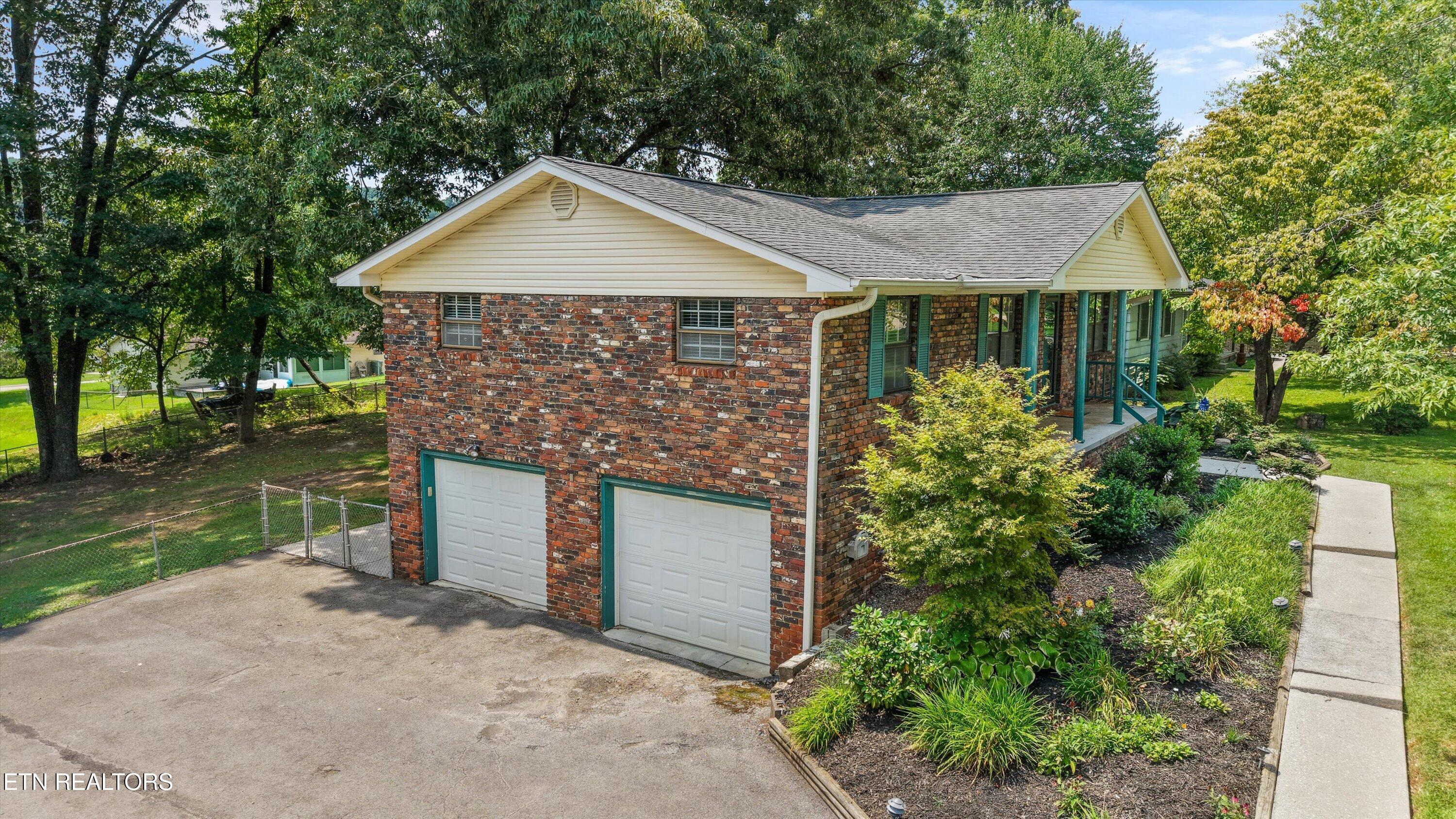 4232 O'hara Drive Knoxville TN 37918