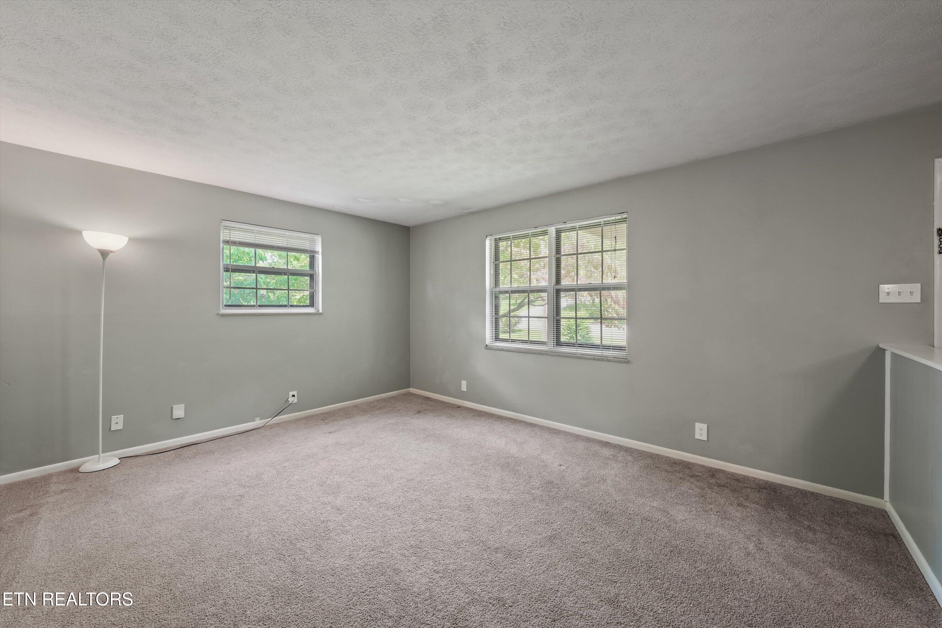 4232 O'hara Drive Knoxville TN 37918