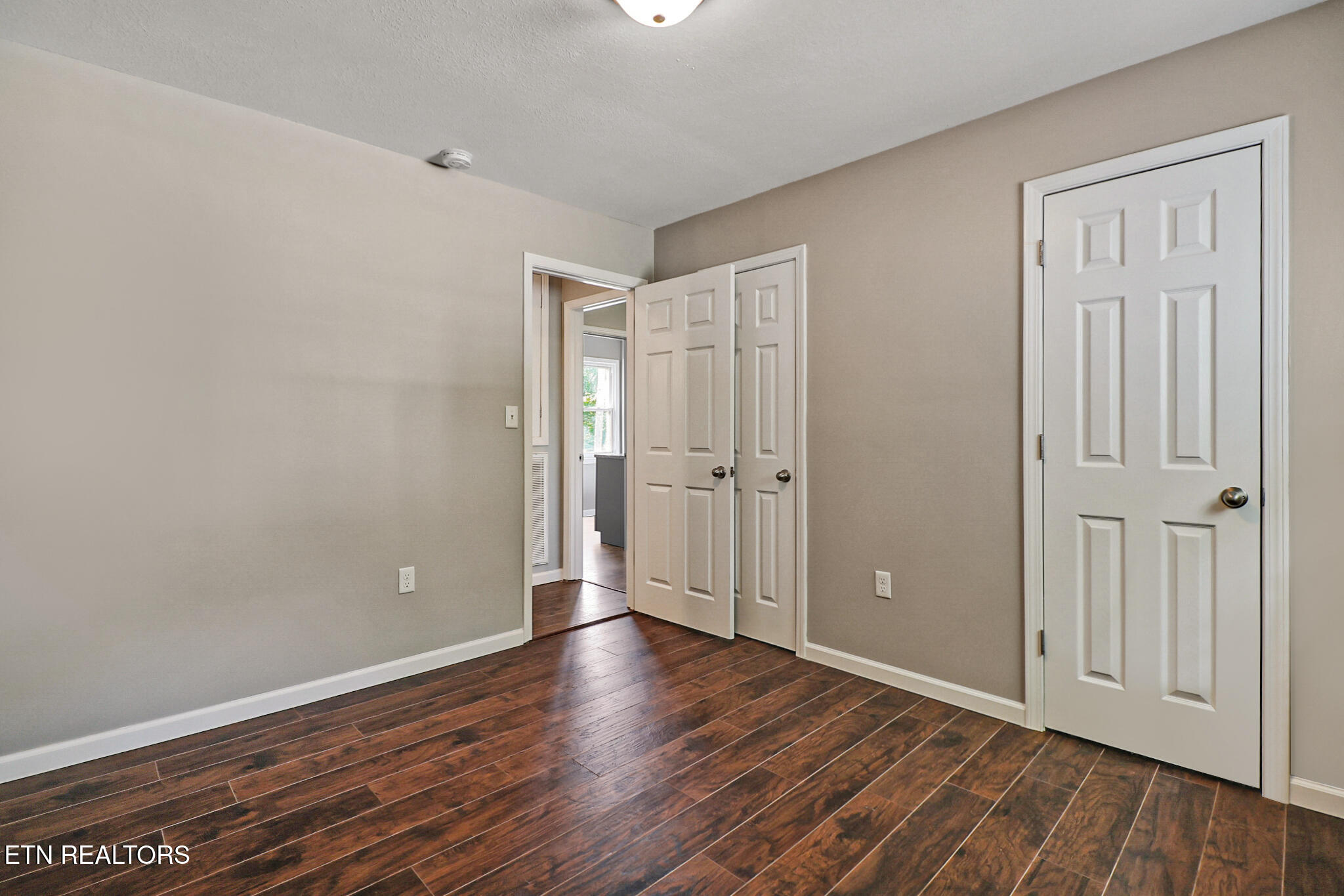 32 Rhododendron Circle Crossville TN 38555
