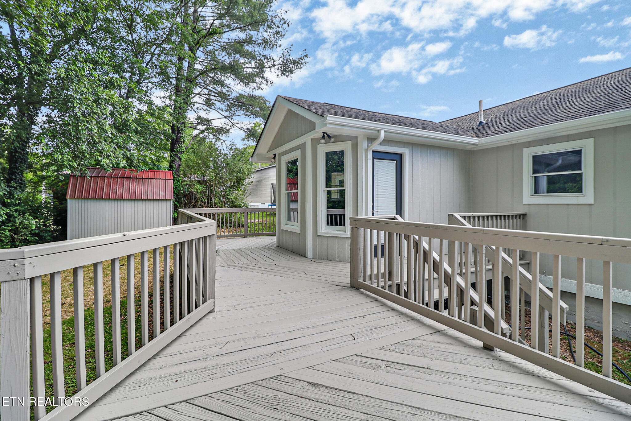 32 Rhododendron Circle Crossville TN 38555