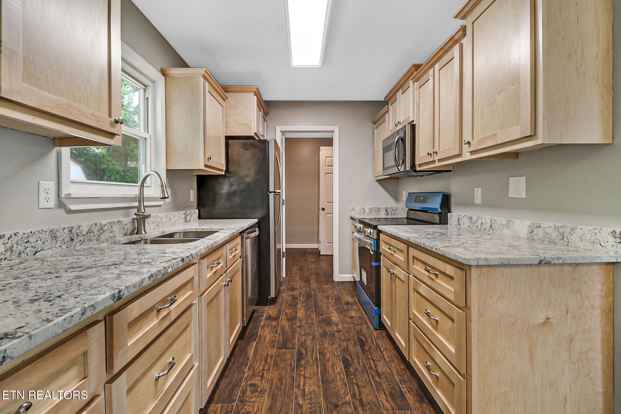 32 Rhododendron Circle Crossville TN 38555
