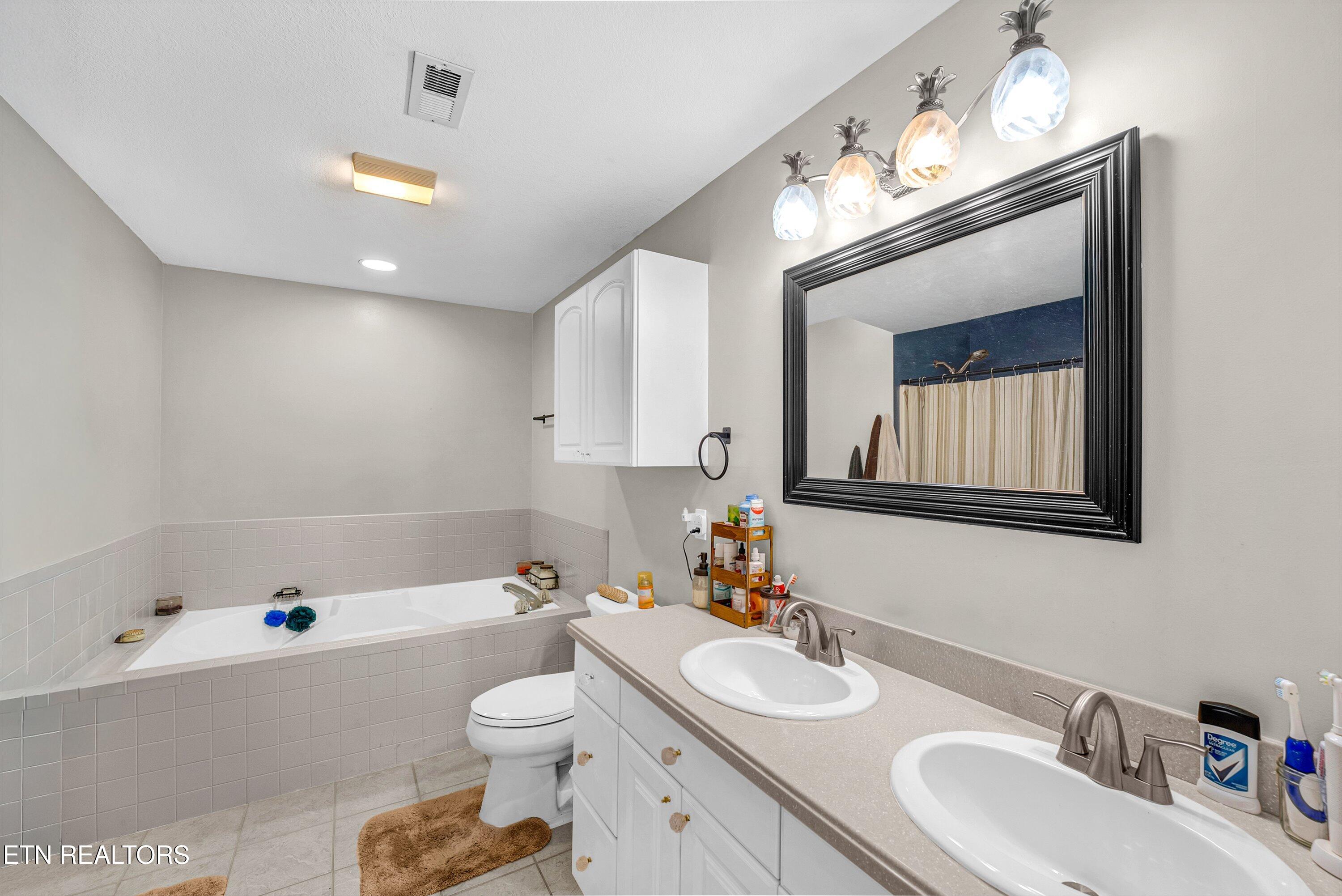 541 Sandy Springs Road Maryville TN 37803