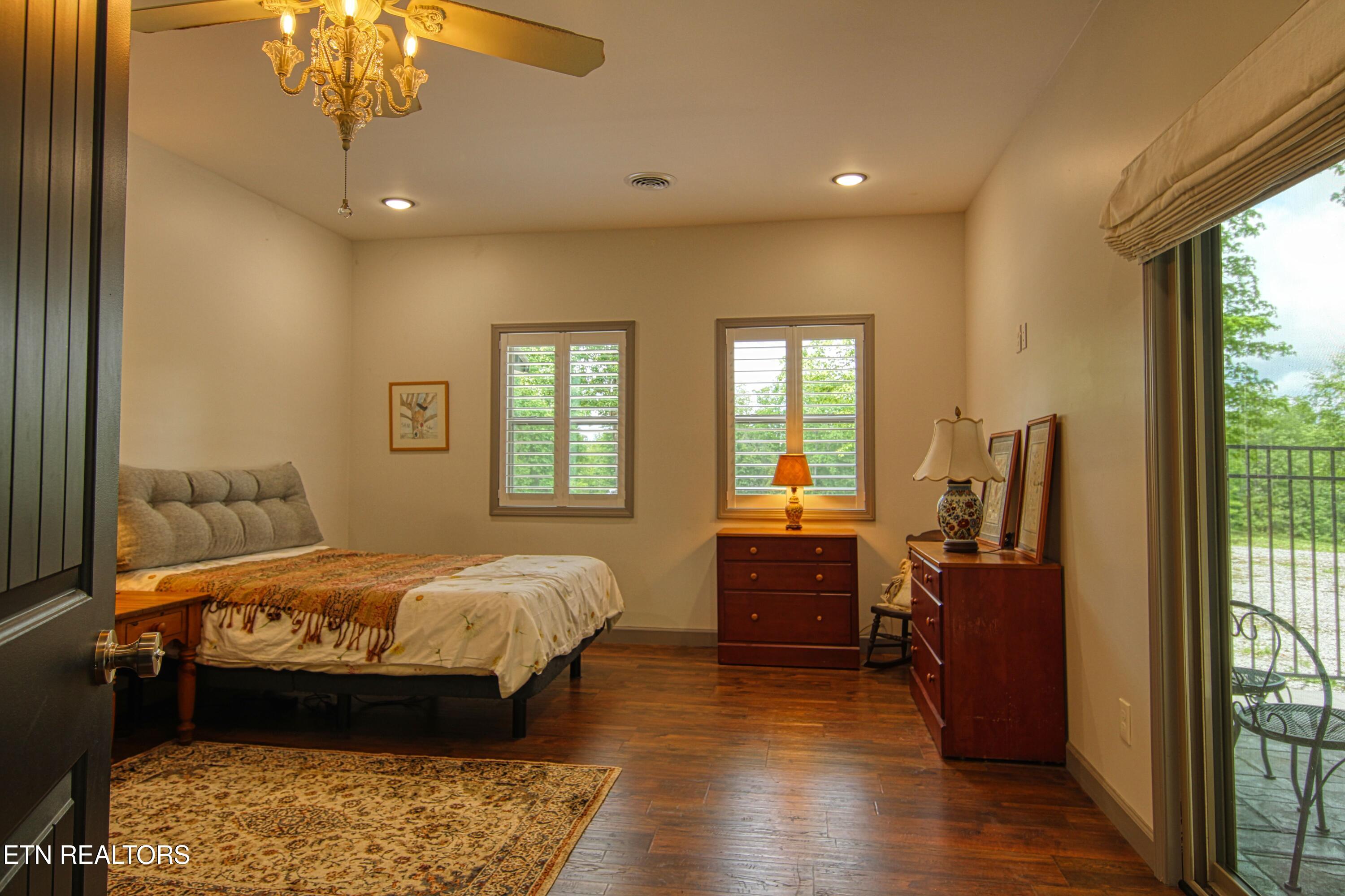 279 Crouch Branch Lane Allardt TN 38504