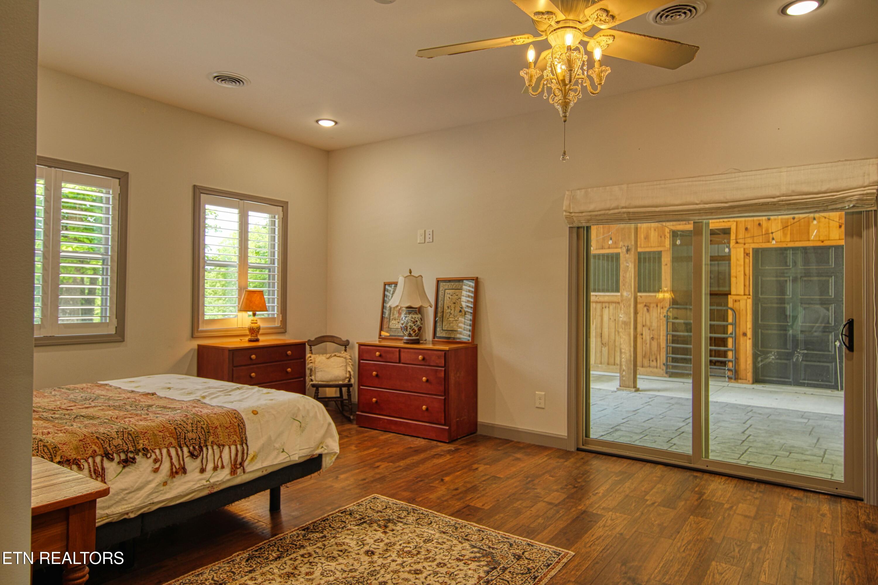 279 Crouch Branch Lane Allardt TN 38504