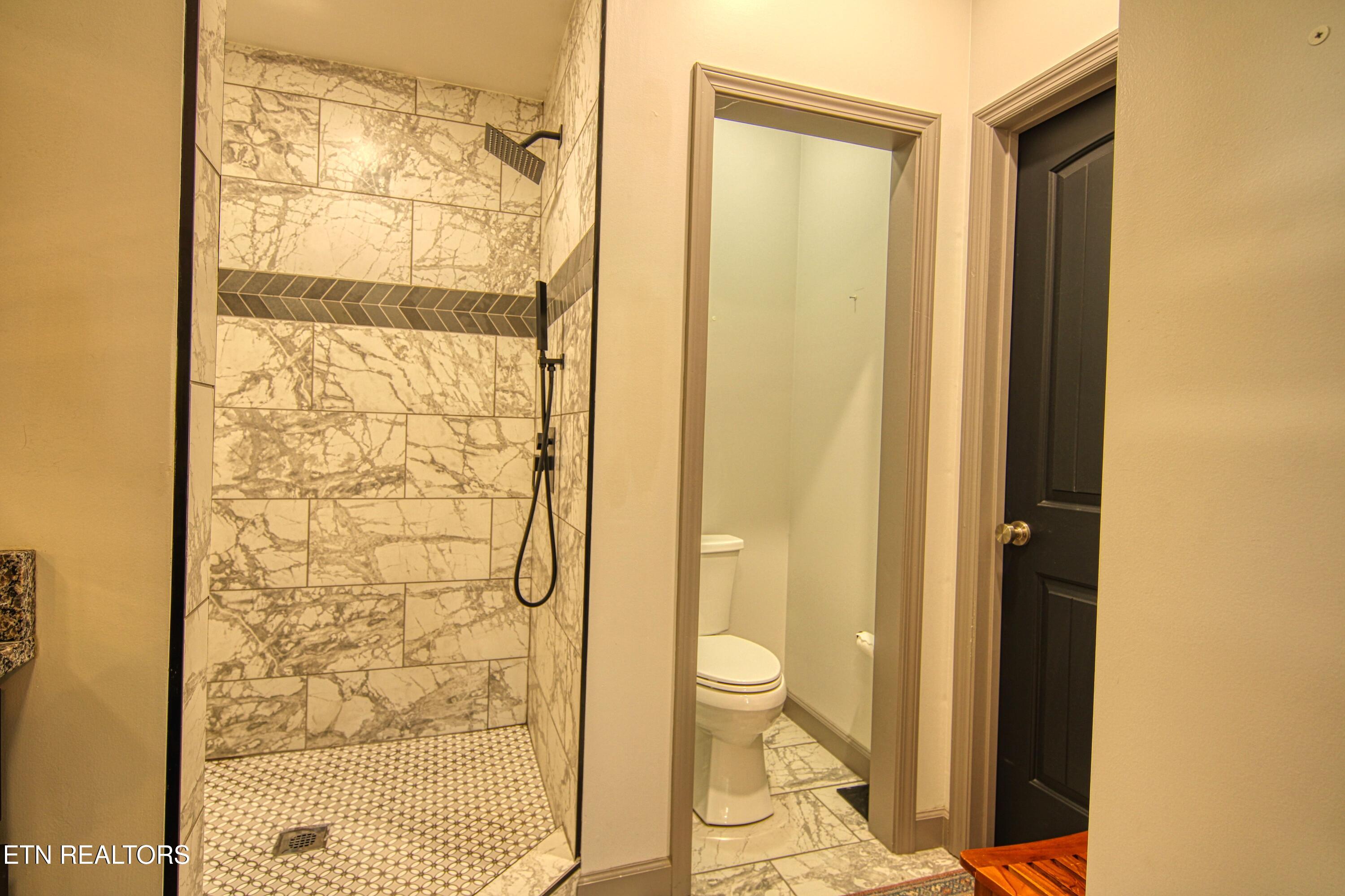 279 Crouch Branch Lane Allardt TN 38504