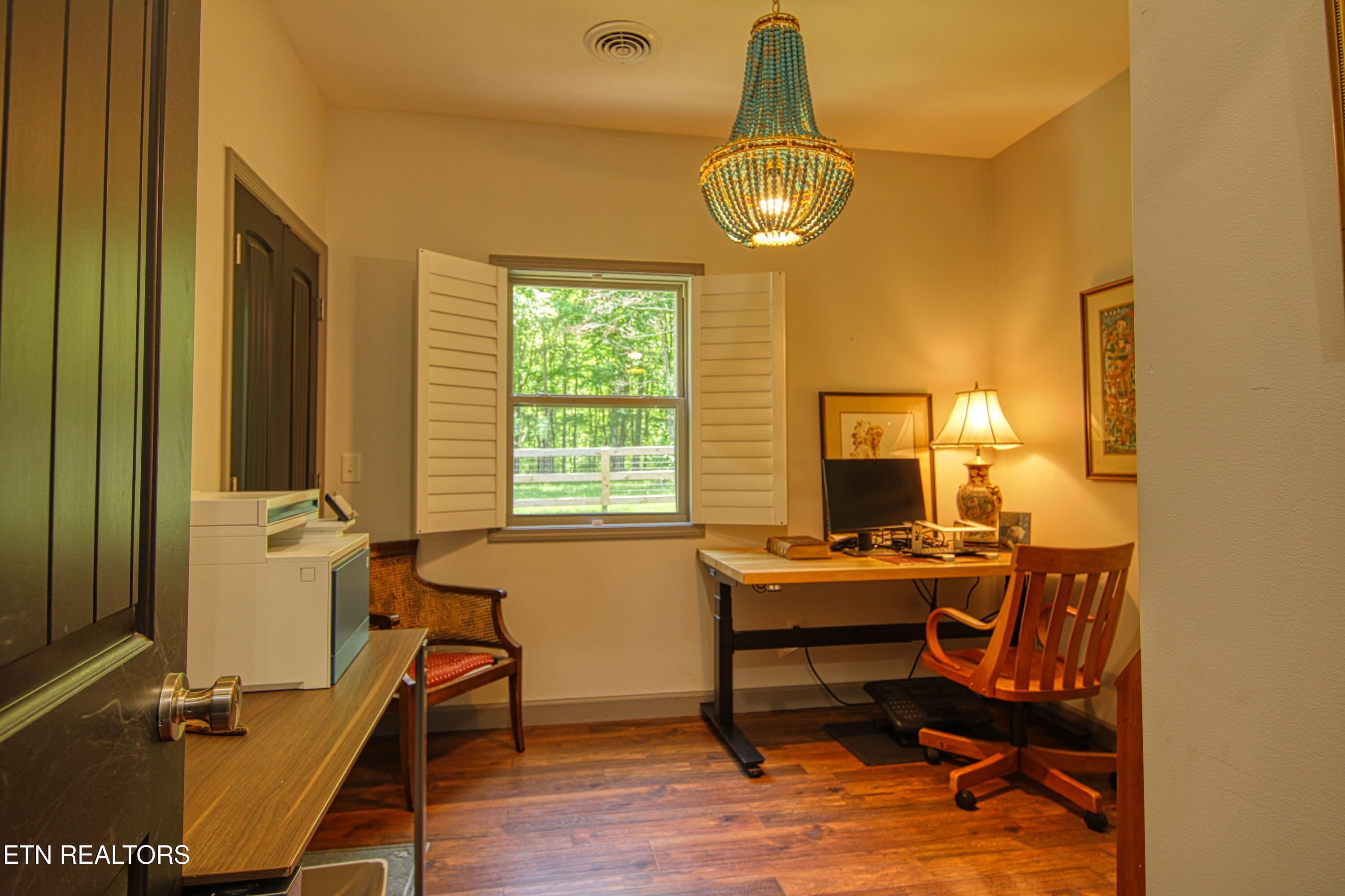 279 Crouch Branch Lane Allardt TN 38504