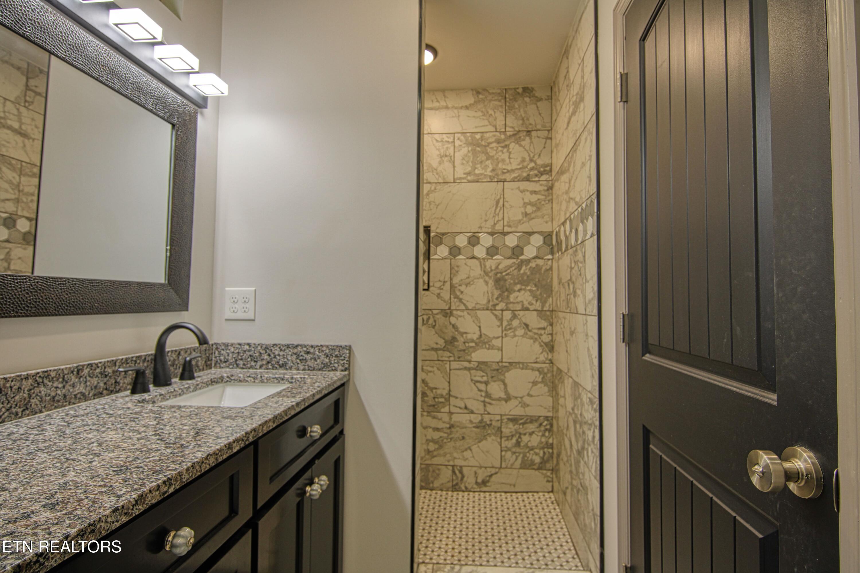 279 Crouch Branch Lane Allardt TN 38504