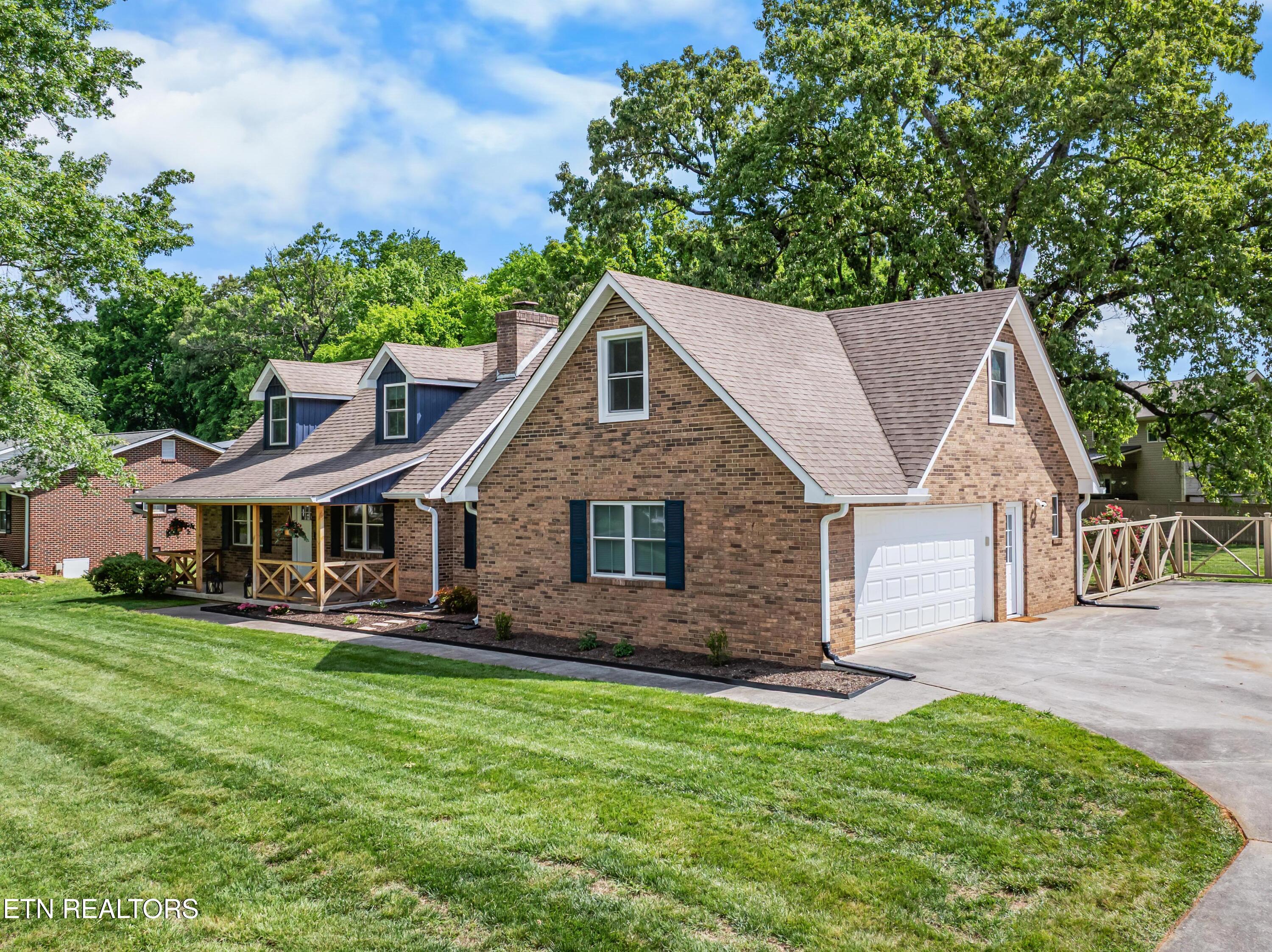 2307 Chesterfield Drive Maryville TN 37803