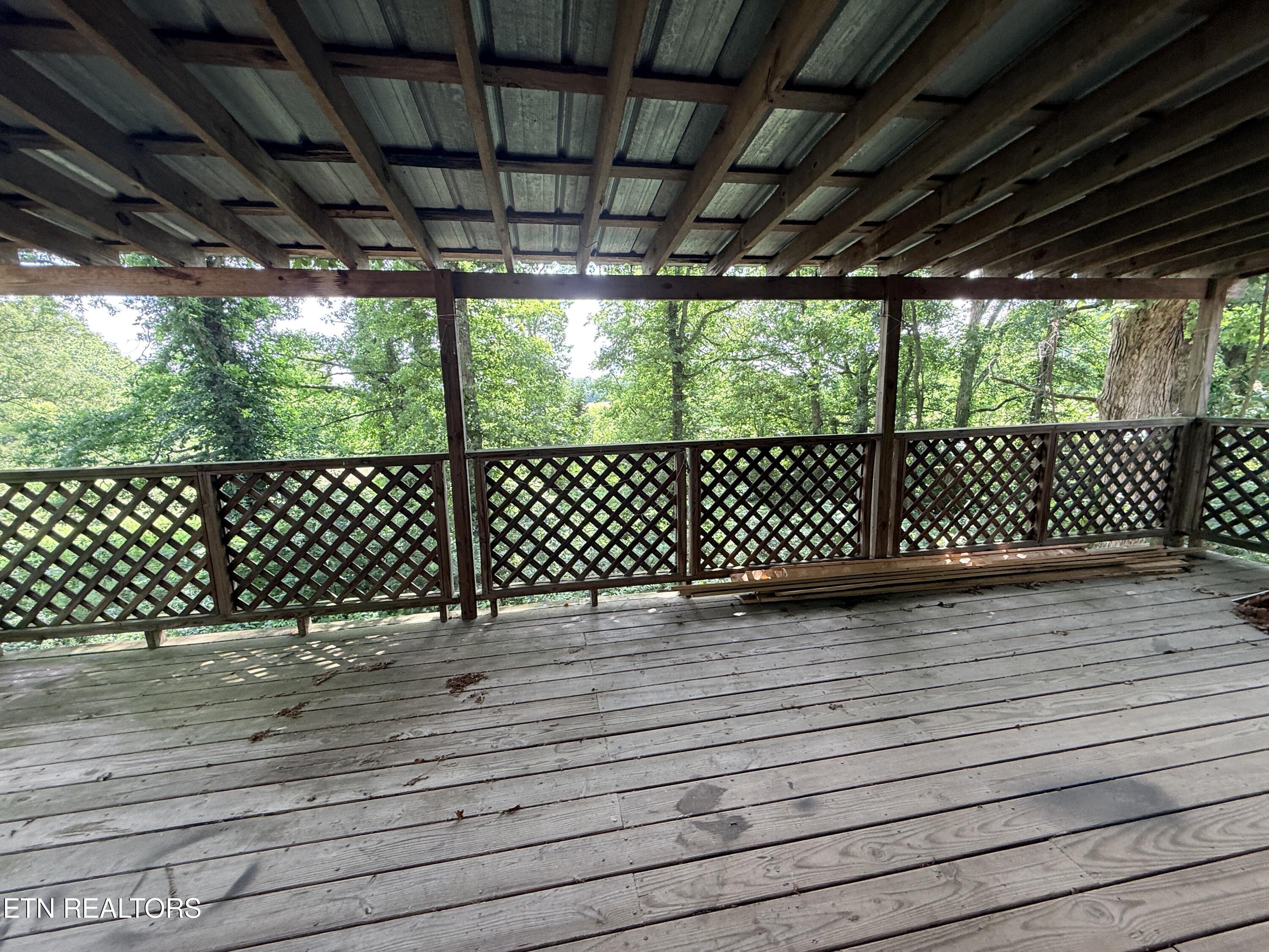 1089 Bicknell Road Clarkrange TN 38553